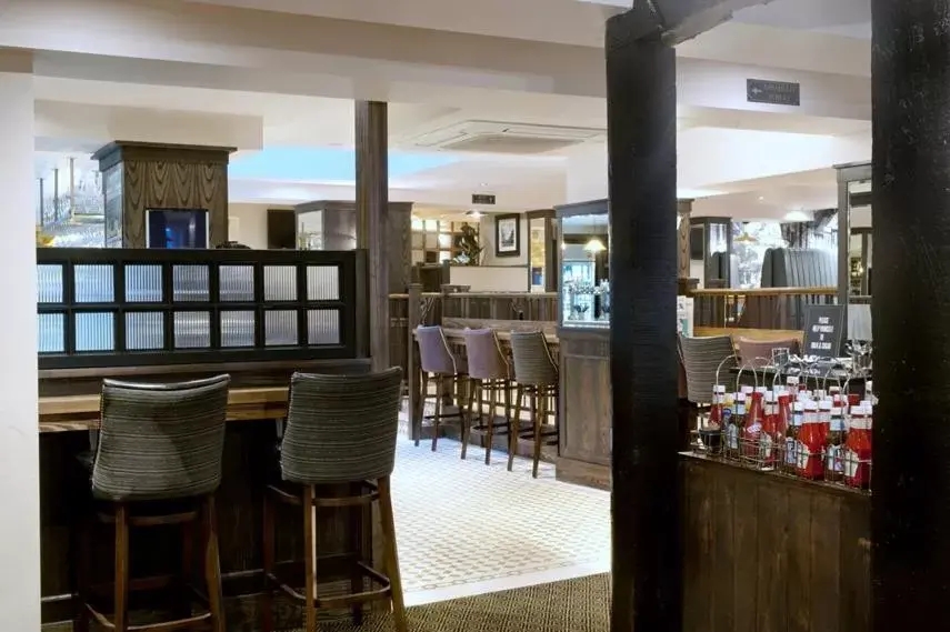 Restaurant/Places to Eat in The Bath Arms Wetherspoon