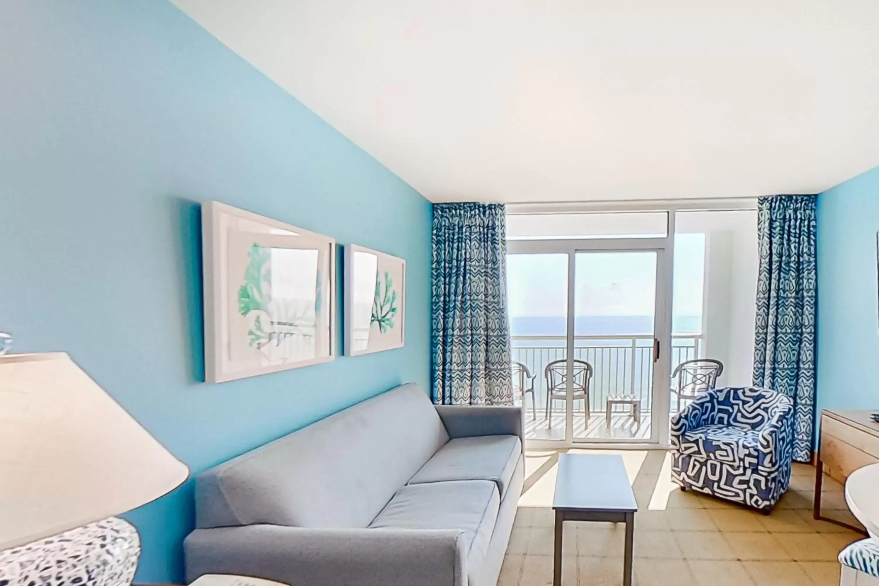 One-Bedroom Apartment in Camelot by the Sea