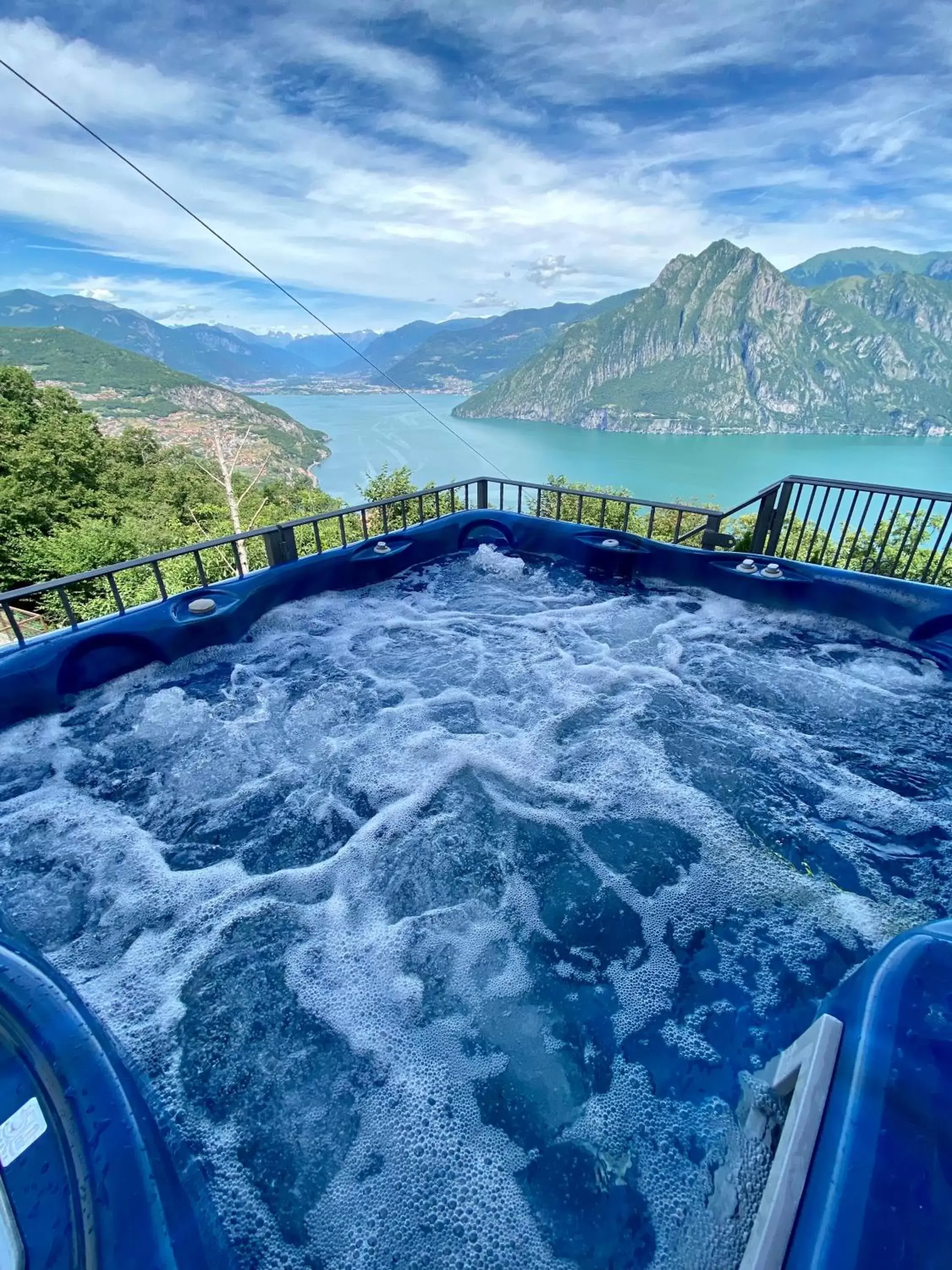 Hot Tub in Esprit D'Hotel Panoramico