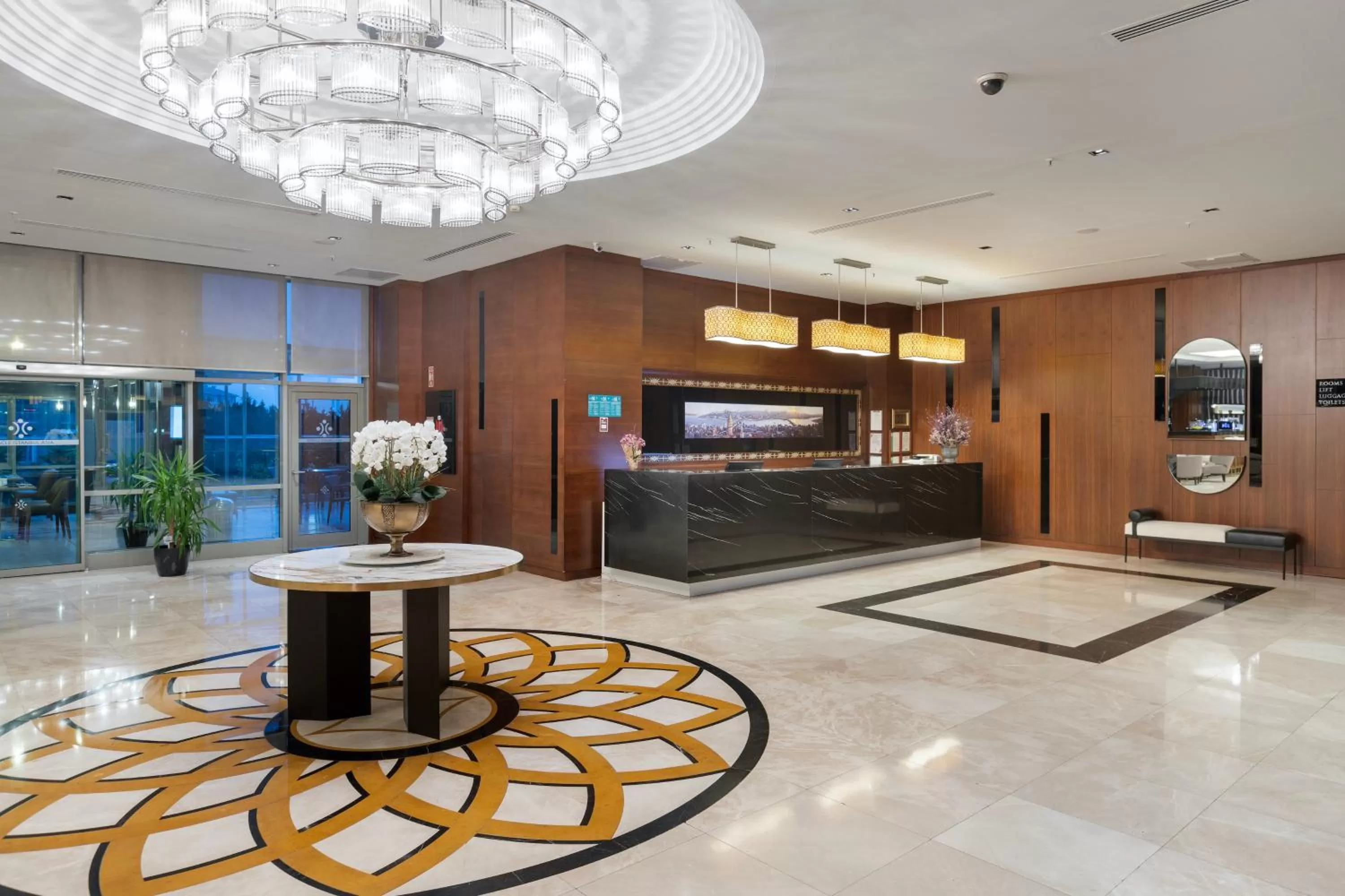 Lobby or reception in Miracle Istanbul Asia Airport Hotel & Spa
