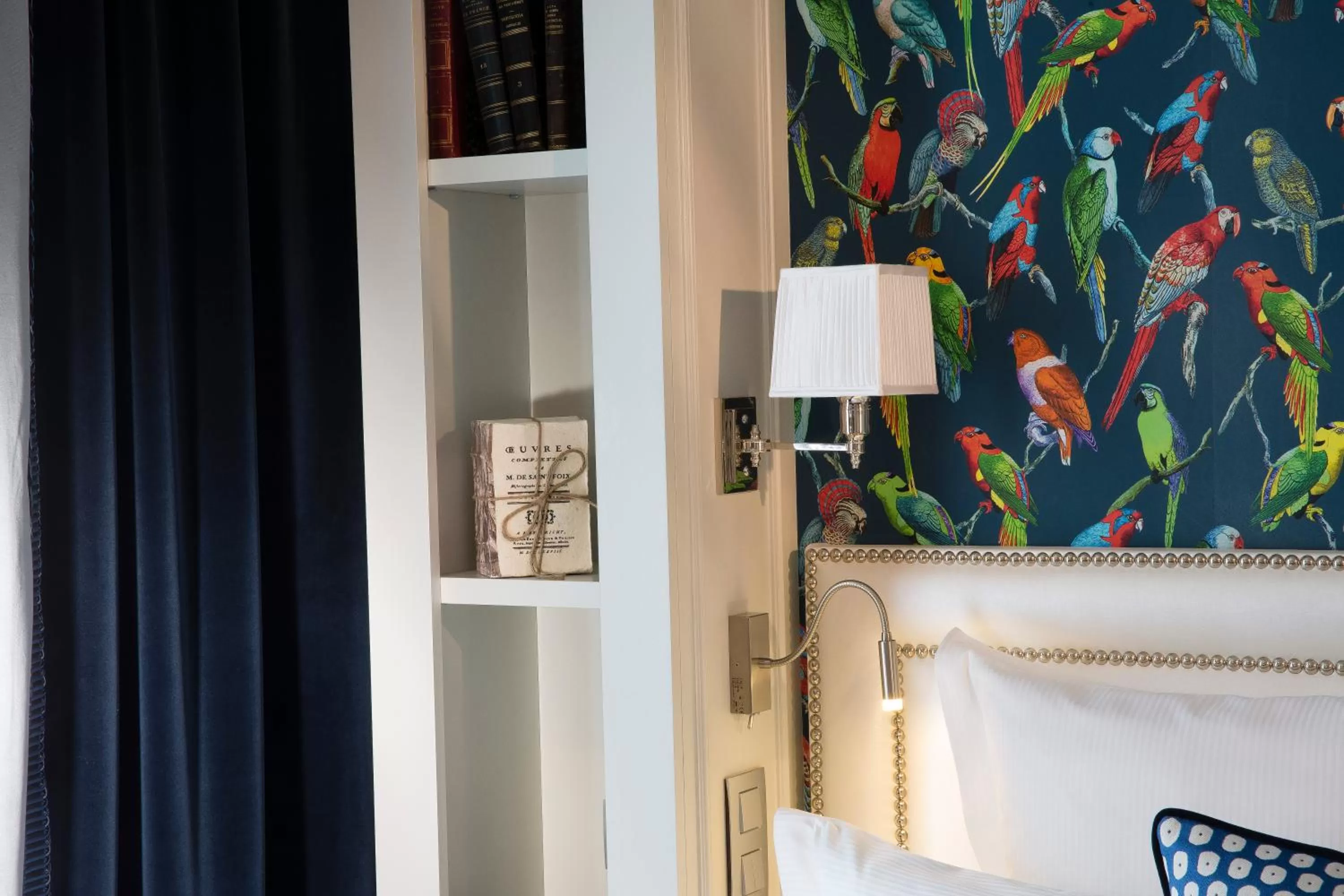 Bedroom in Hotel Monge