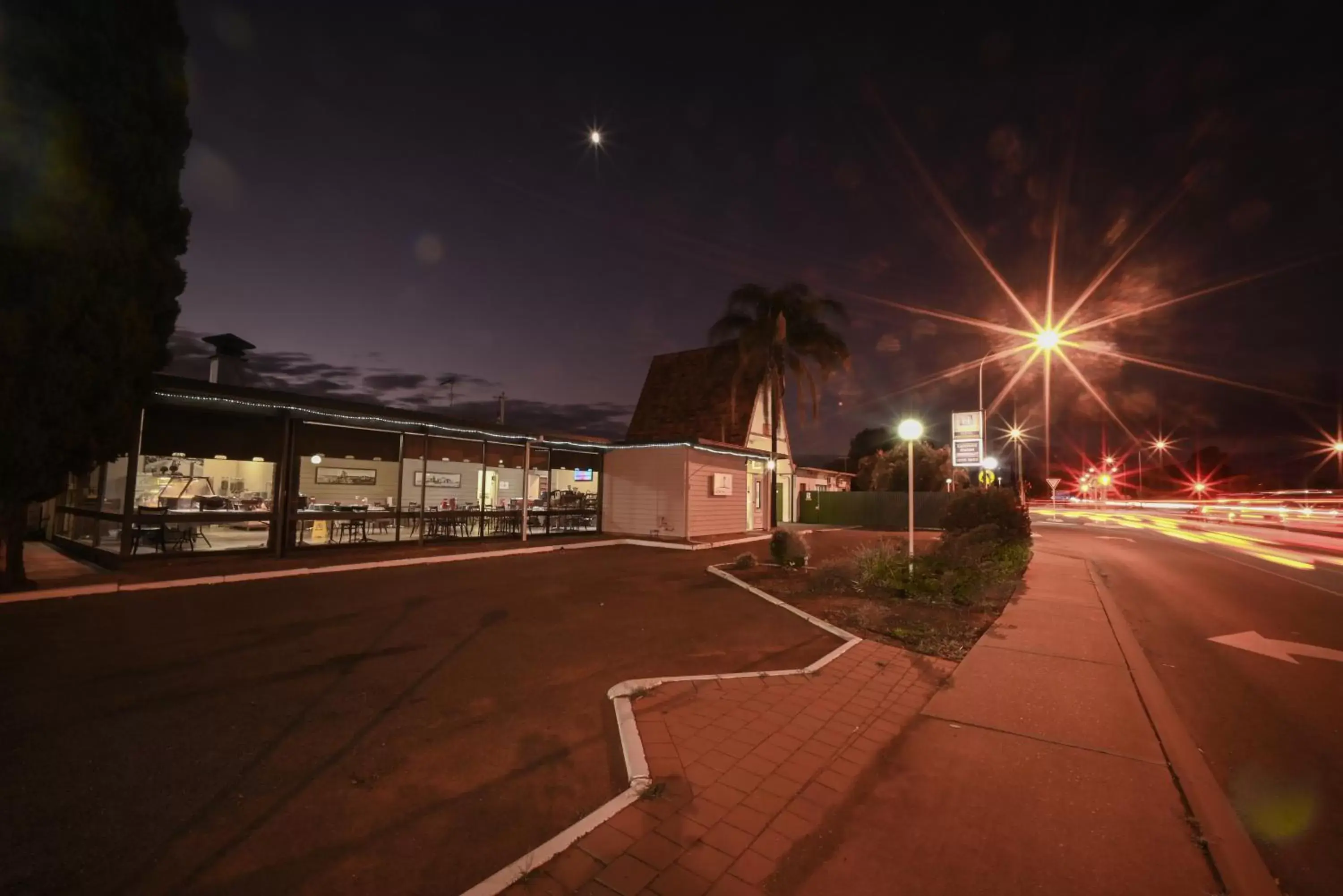 Night in Hospitality Kalgoorlie, SureStay Collection by Best Western