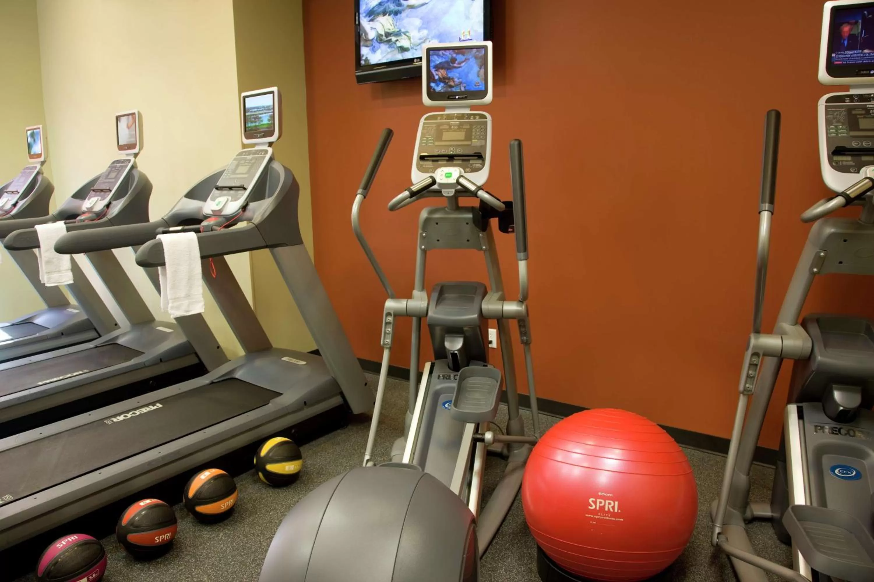 Fitness centre/facilities in Hilton Garden Inn Minneapolis Downtown