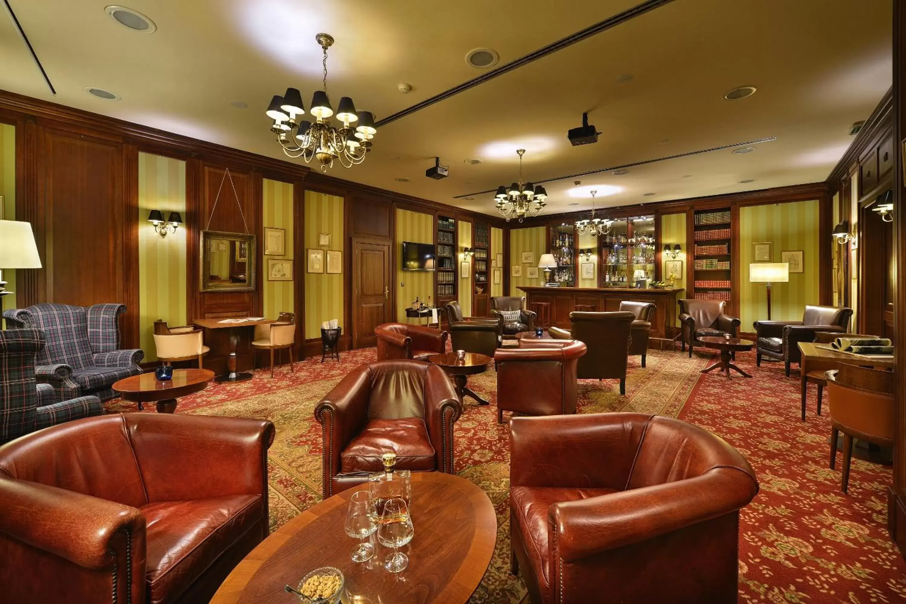 Library, Lounge/Bar in Marrol's Boutique Hotel