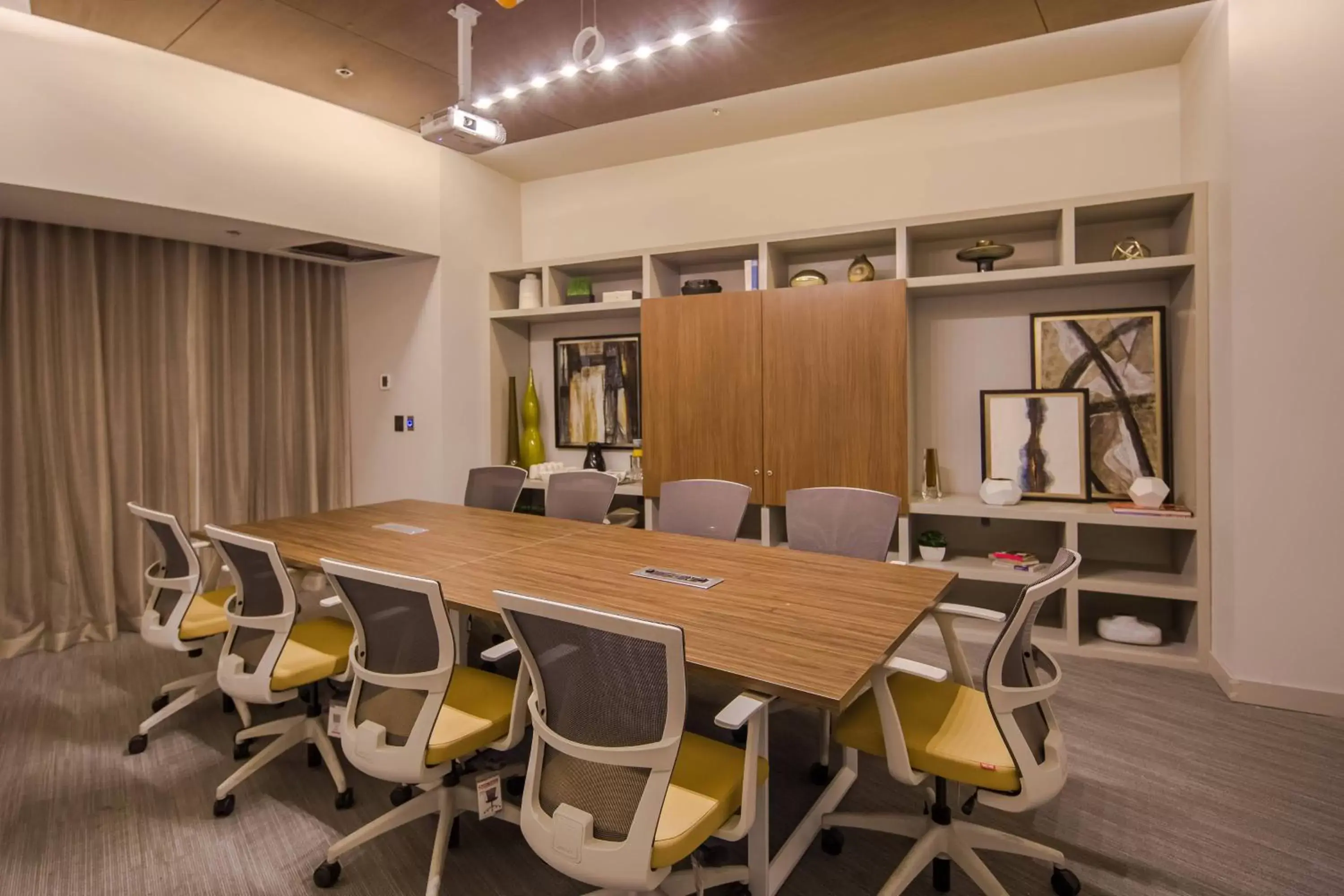Meeting/conference room in AC Hotel by Marriott Guadalajara Expo