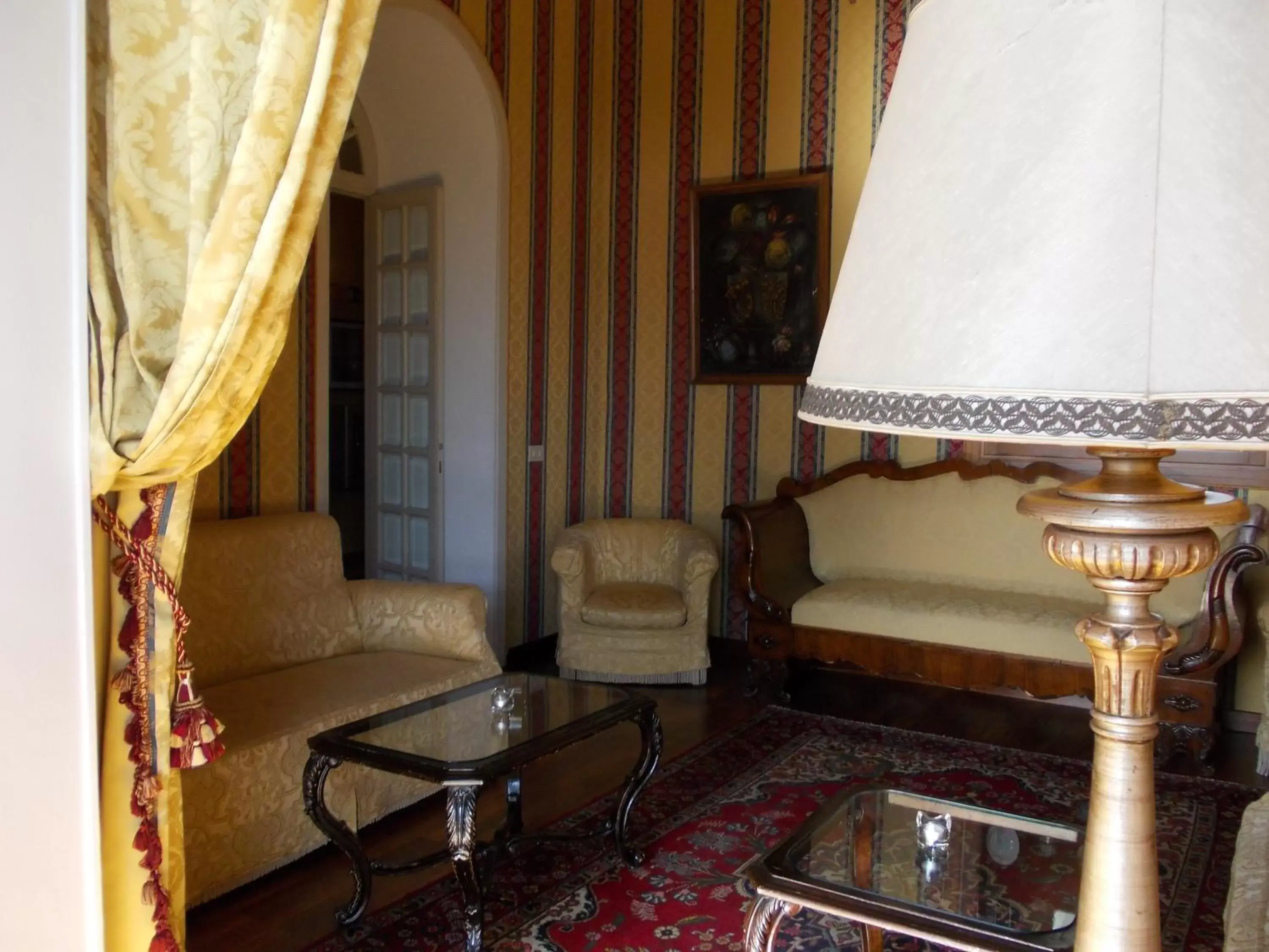 Communal lounge/ TV room, Seating Area in Excelsior Palace Hotel