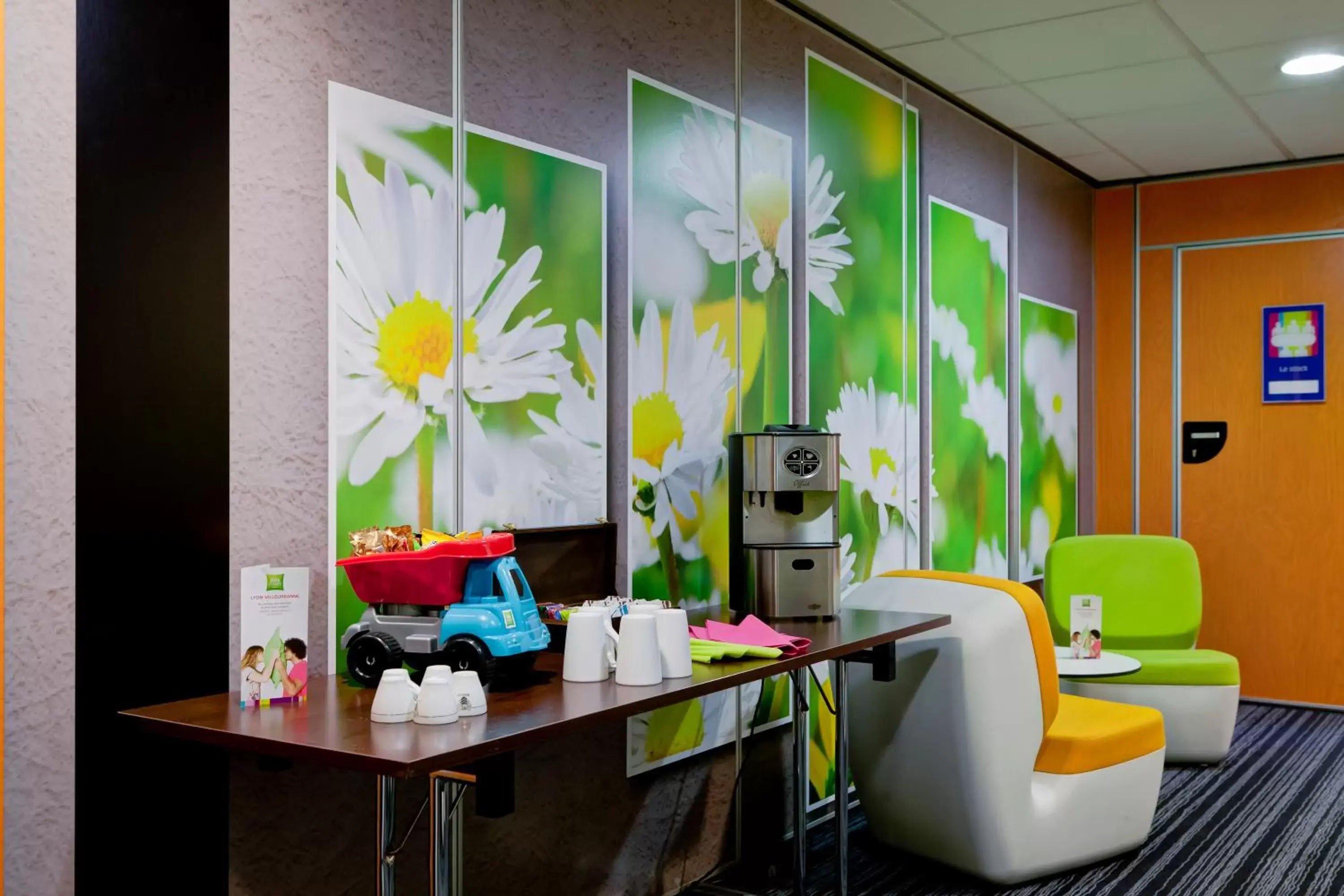 Other, Coffee/Tea Facilities in Ibis Styles Lyon Villeurbanne Parc de la Tête d'Or