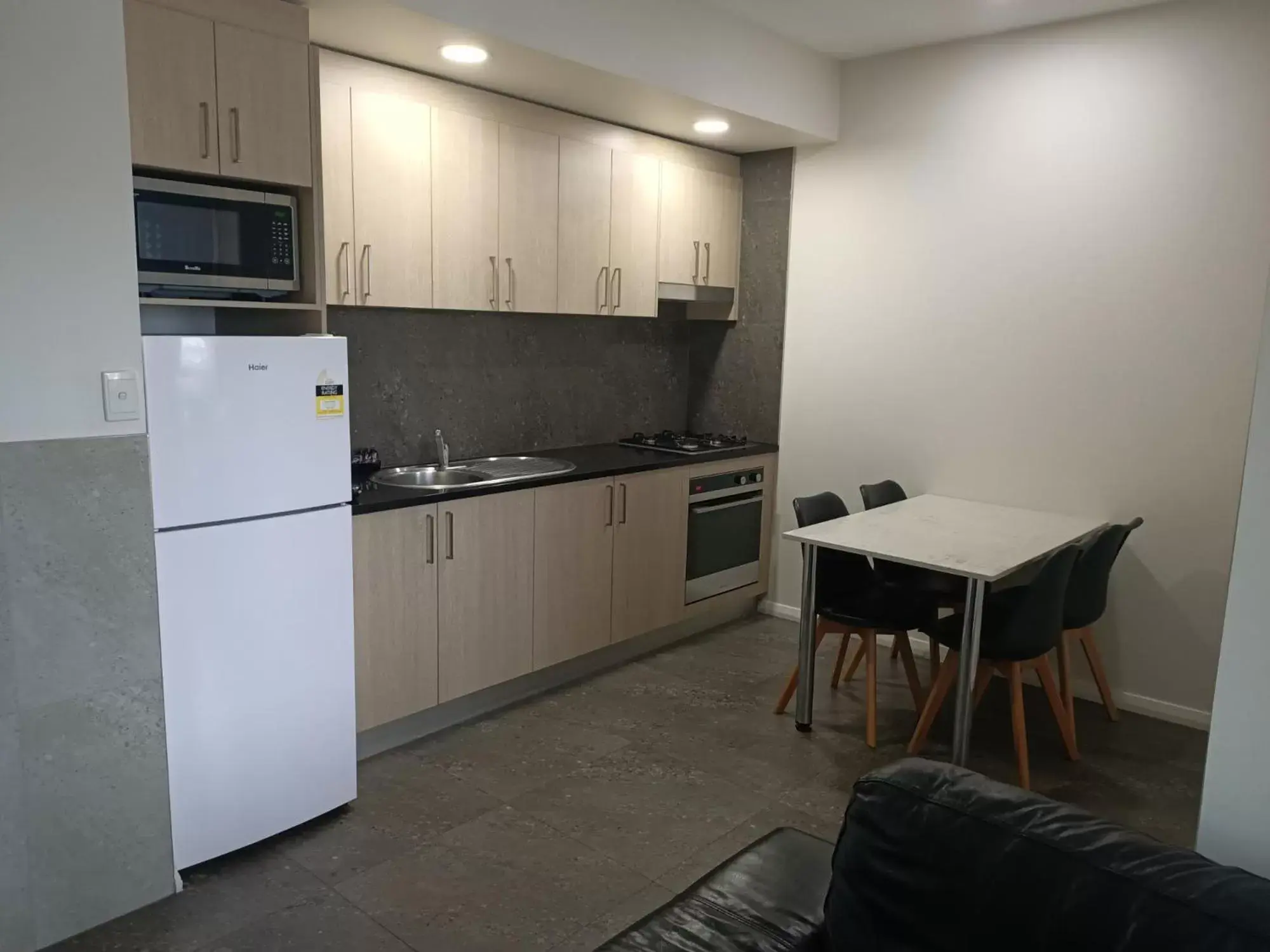 Kitchen or kitchenette, Kitchen/Kitchenette in Boulevard on Beaumont