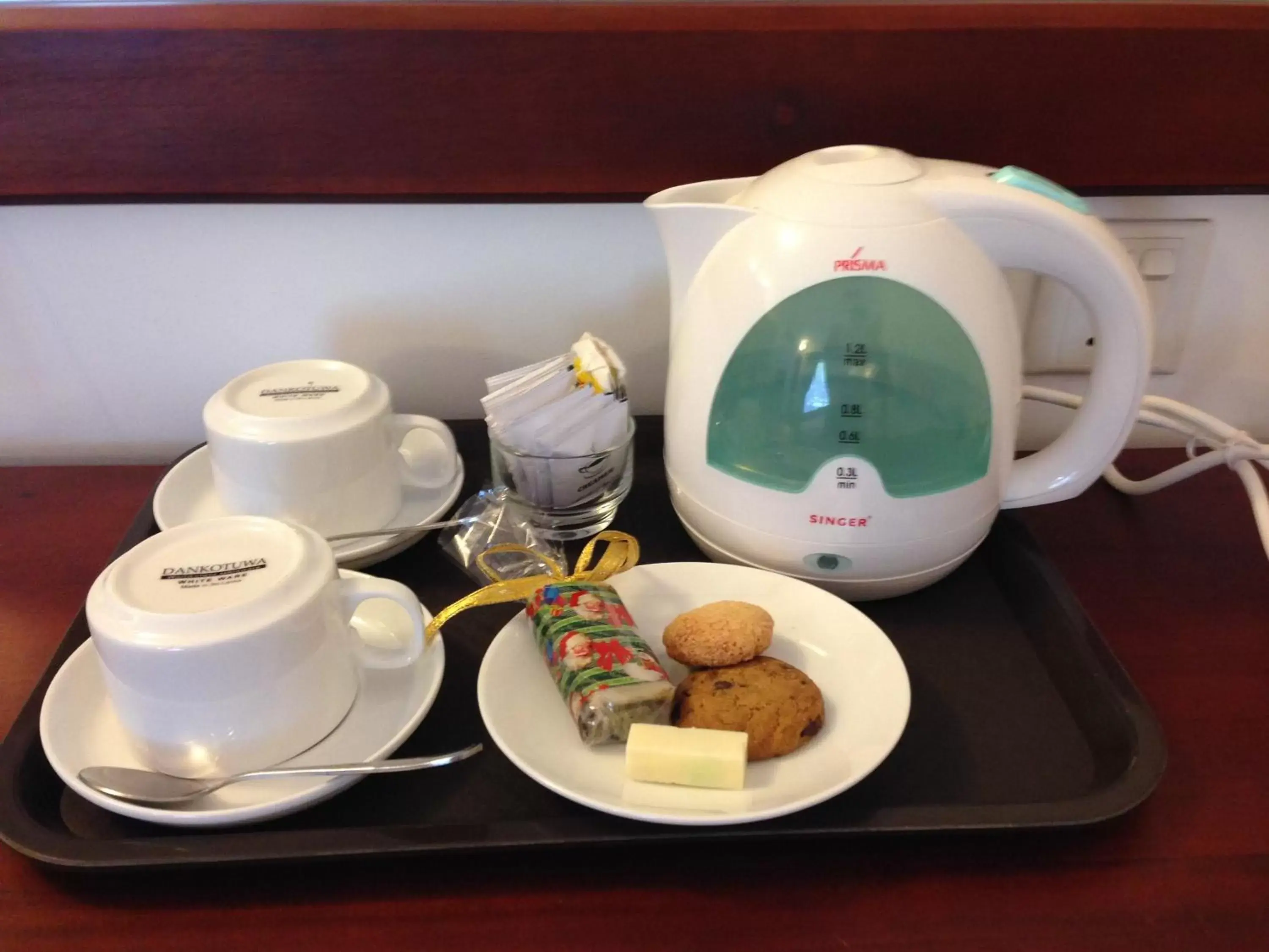 Coffee/tea facilities in Oreeka - Katunayake Airport Transit Hotels