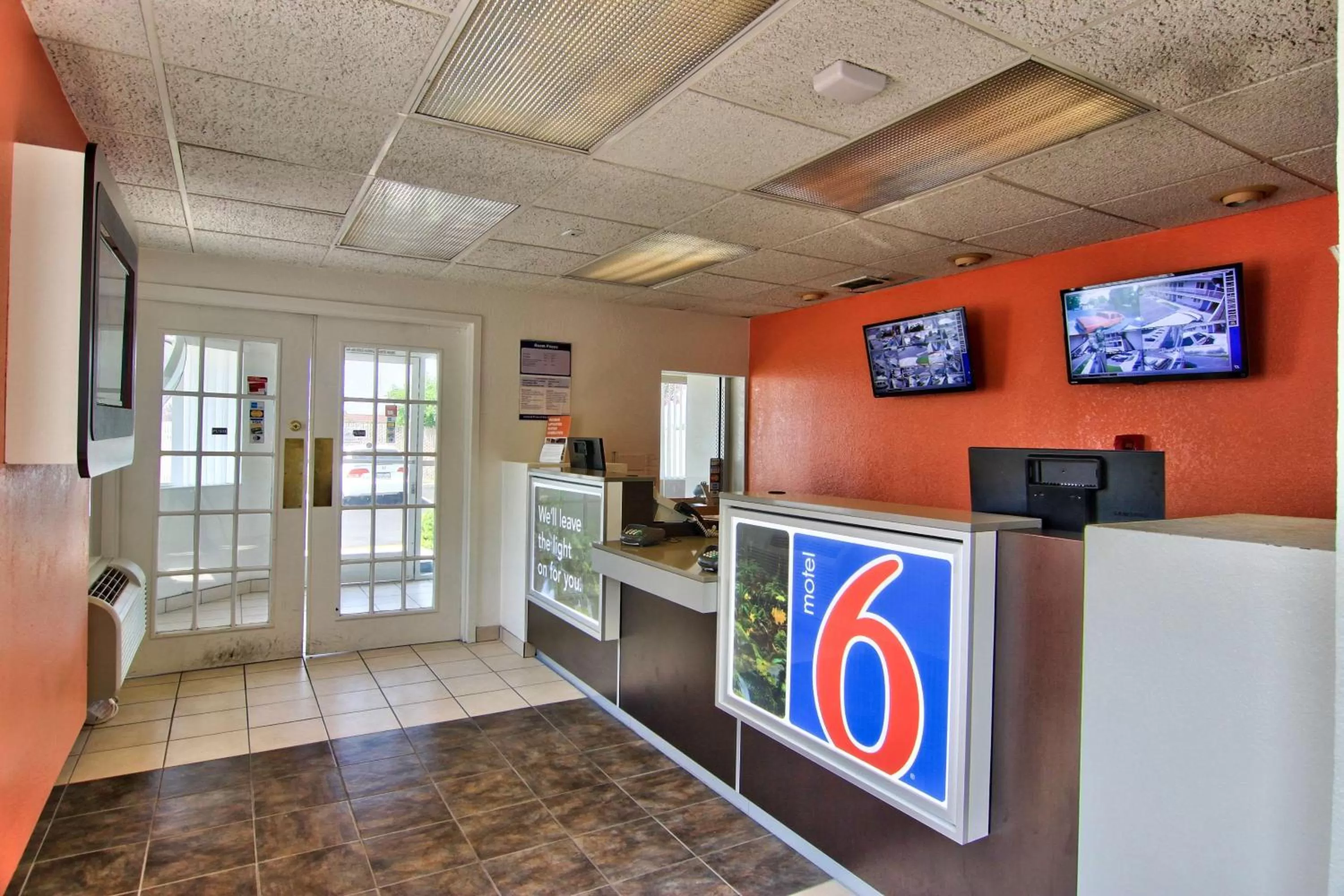 Property logo or sign in Motel 6-Sacramento, CA - South Sacramento and Elk Grove