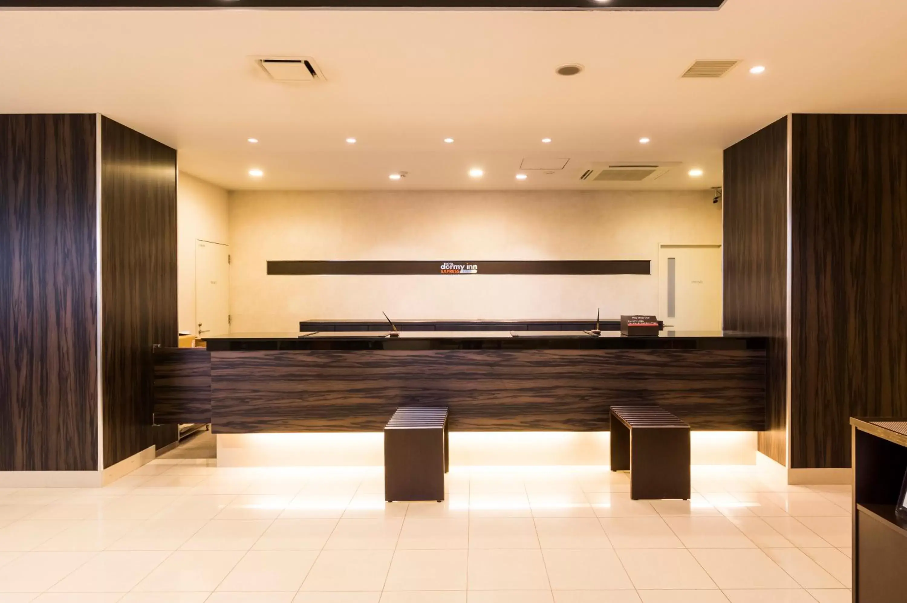 Lobby or reception in Dormy Inn Express Mikawaanjo Lobby or reception in Dormy Inn Express Mikawaanjo