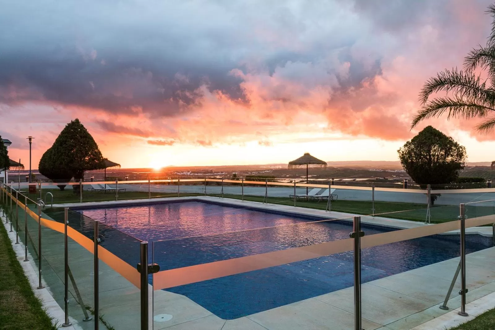 Swimming pool in Parador de Ayamonte