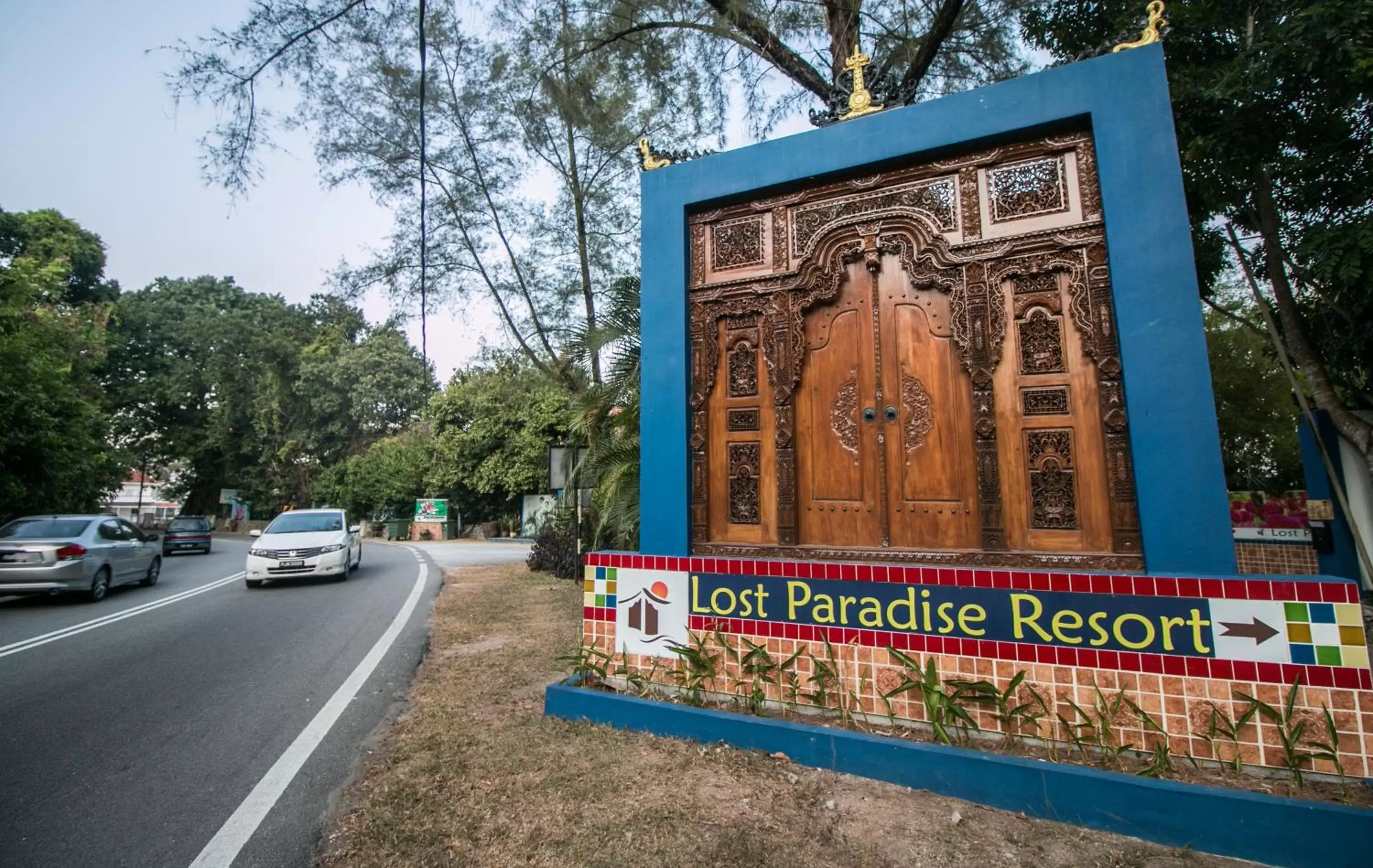 Facade/entrance in Lost Paradise Resort