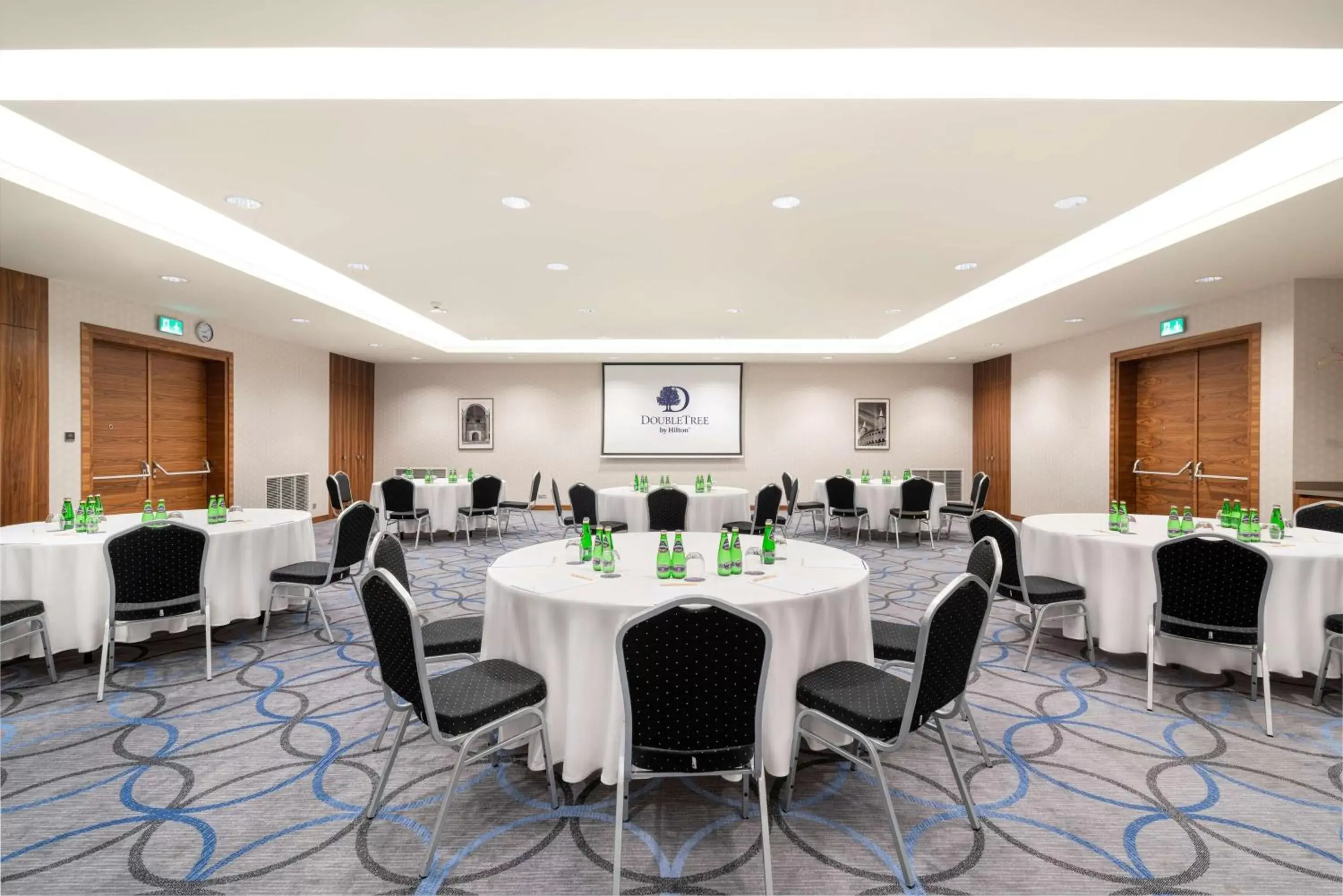 Meeting/conference room in DoubleTree by Hilton Krakow Hotel & Convention Center