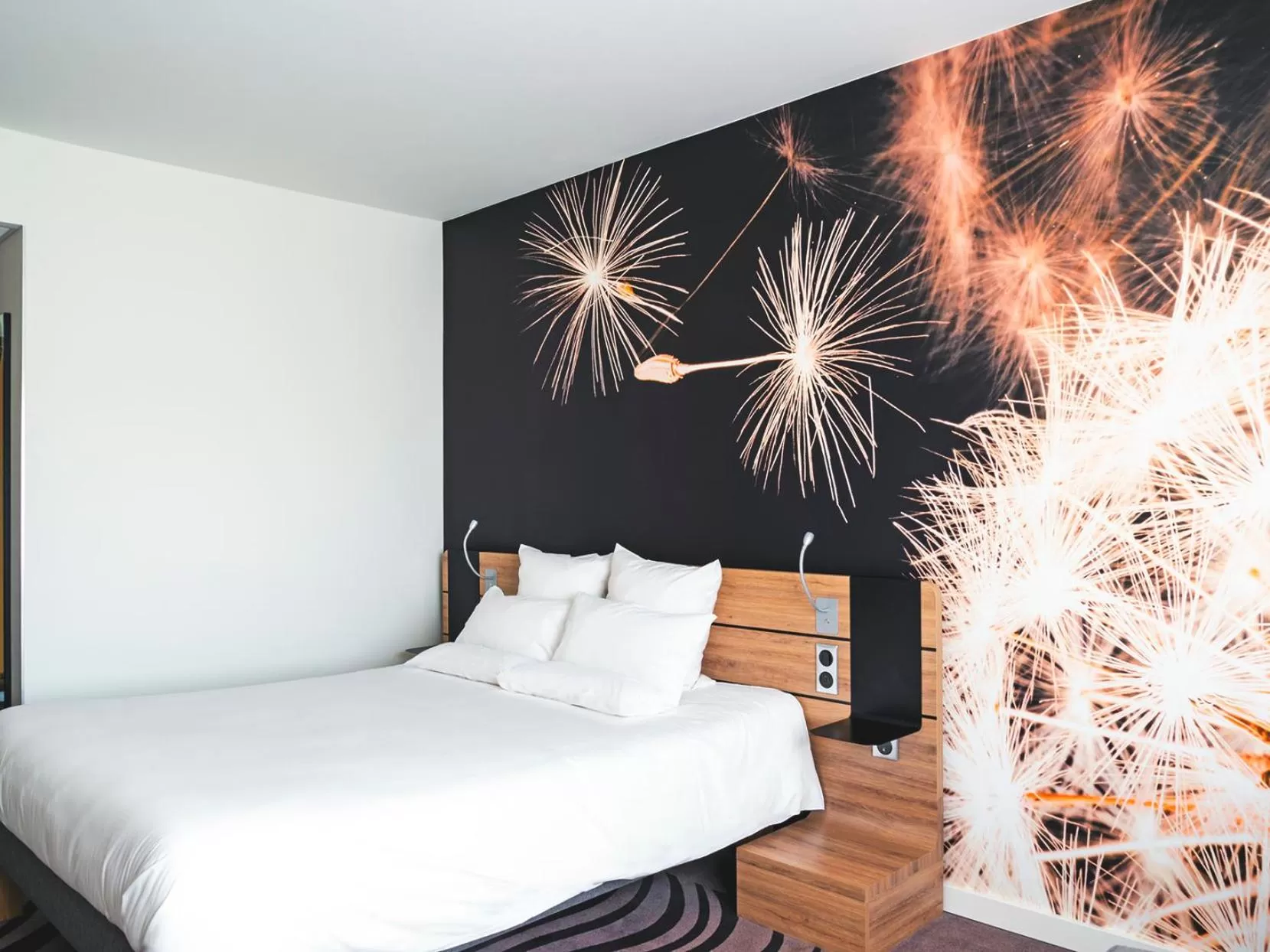 Photo of the whole room, Bed in Novotel Katowice Centrum