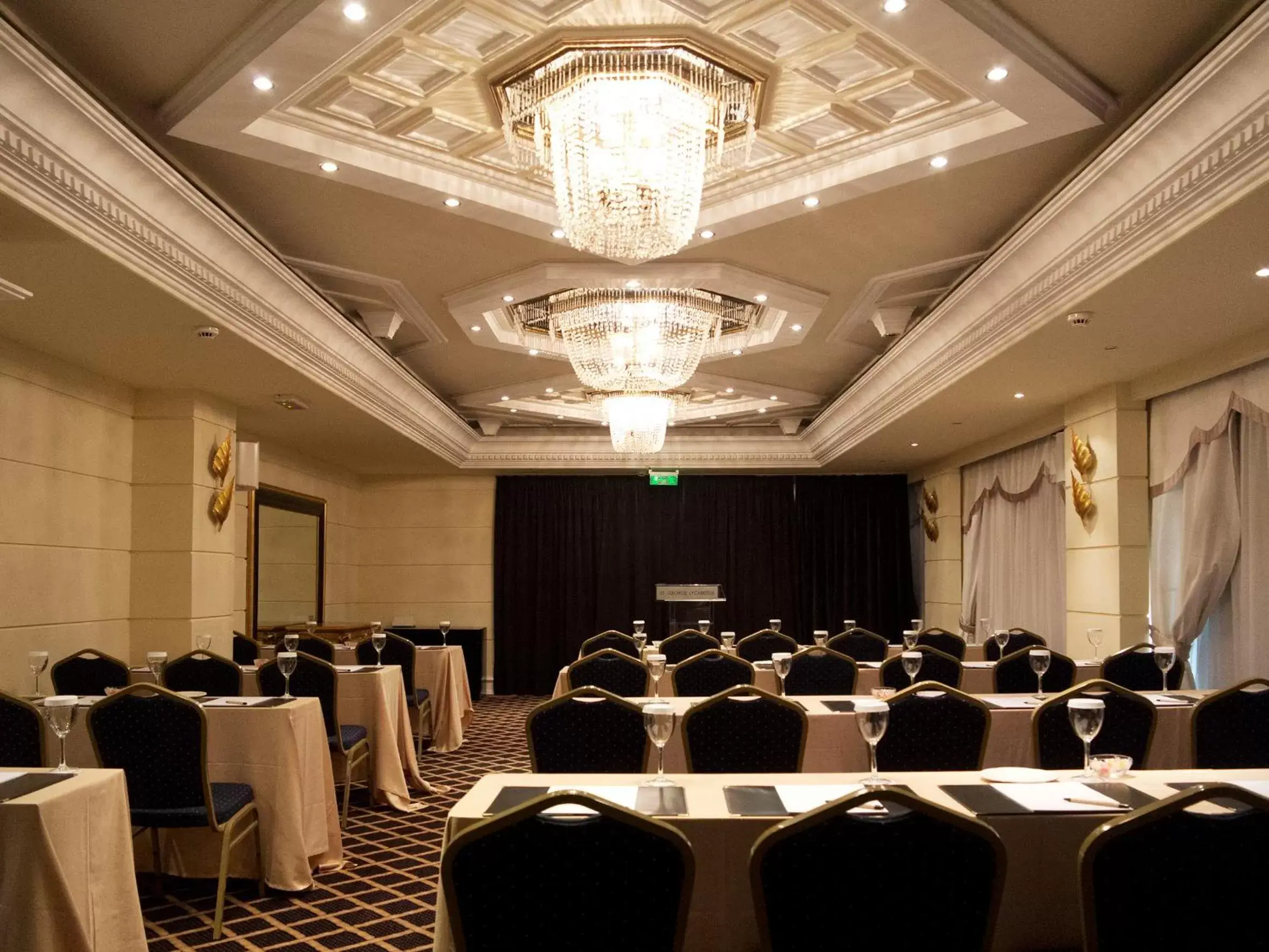 Banquet/Function facilities in St George Lycabettus Lifestyle Hotel