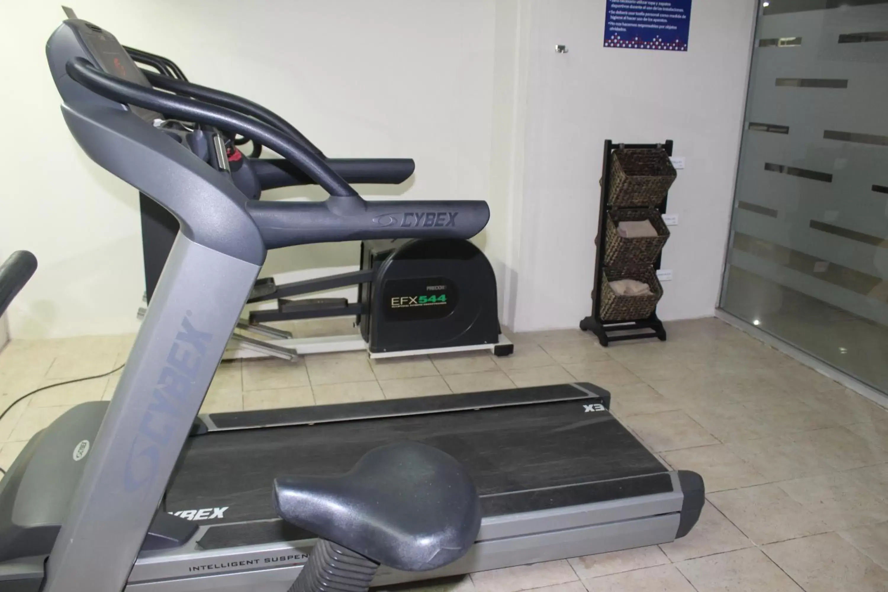 Fitness centre/facilities, Fitness Center/Facilities in Howard Johnson by Wyndham Veracruz