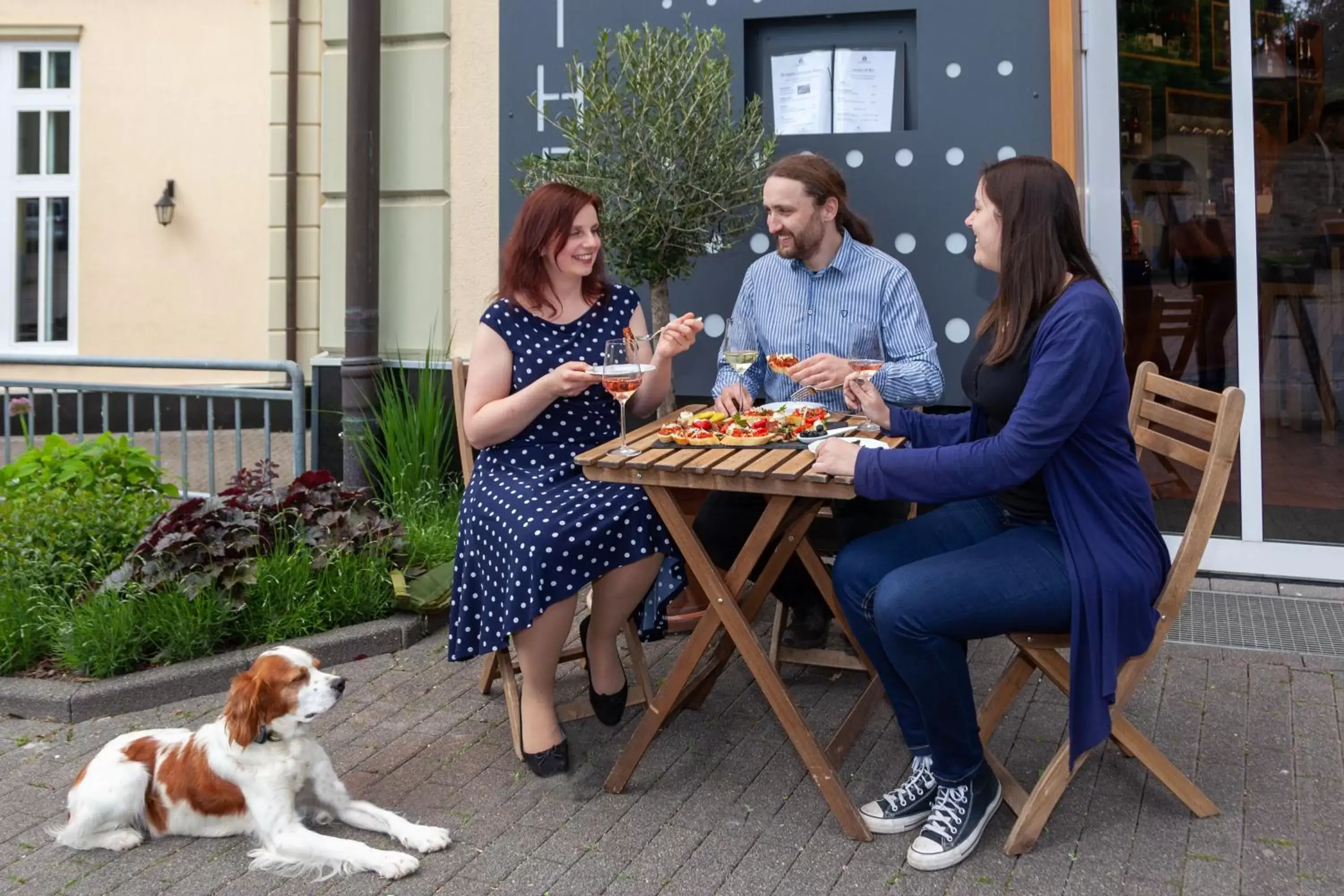 Food and drinks in Best Western Wein- und Parkhotel Food and drinks in Best Western Wein- und Parkhotel