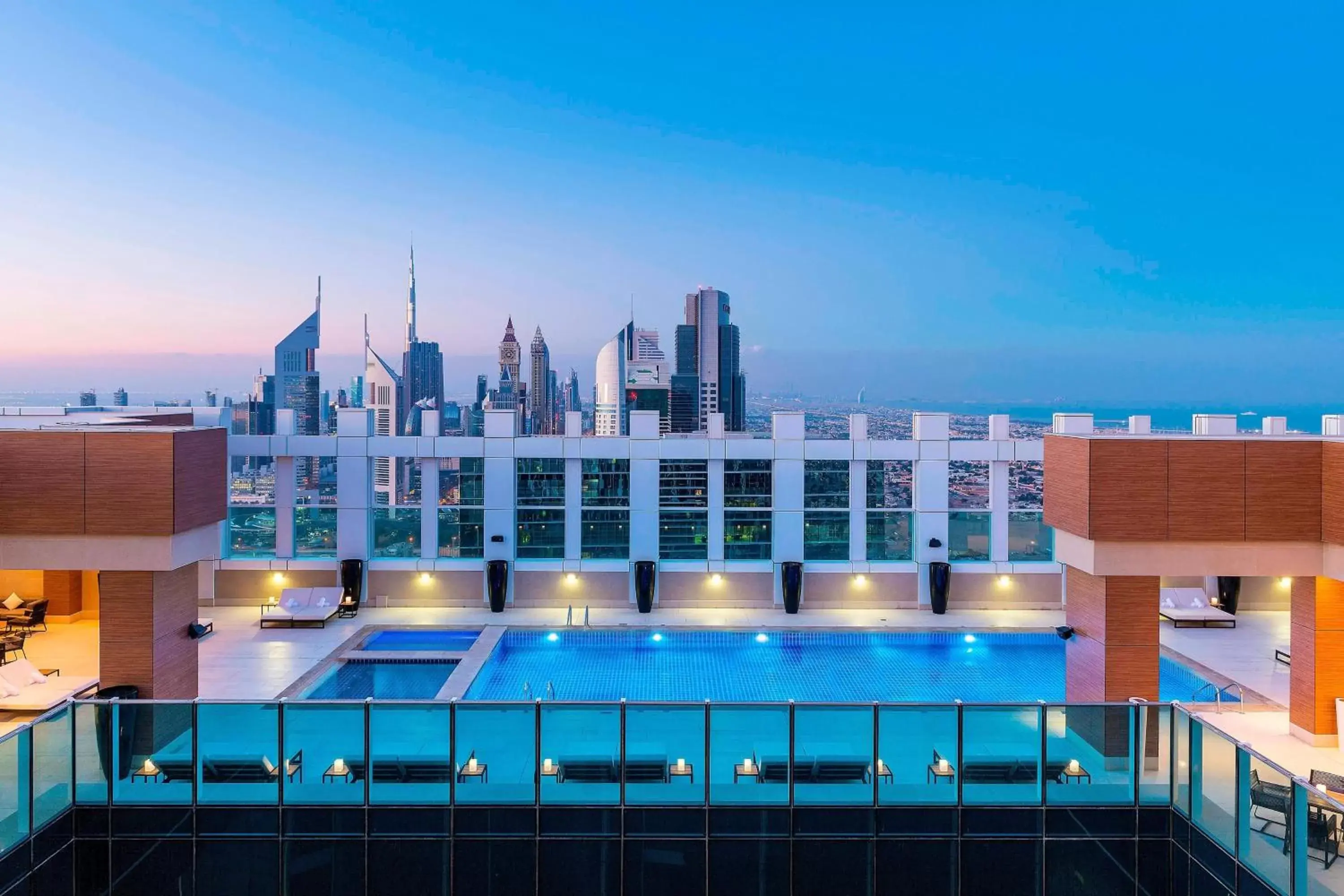 Swimming Pool in Sheraton Grand Hotel, Dubai