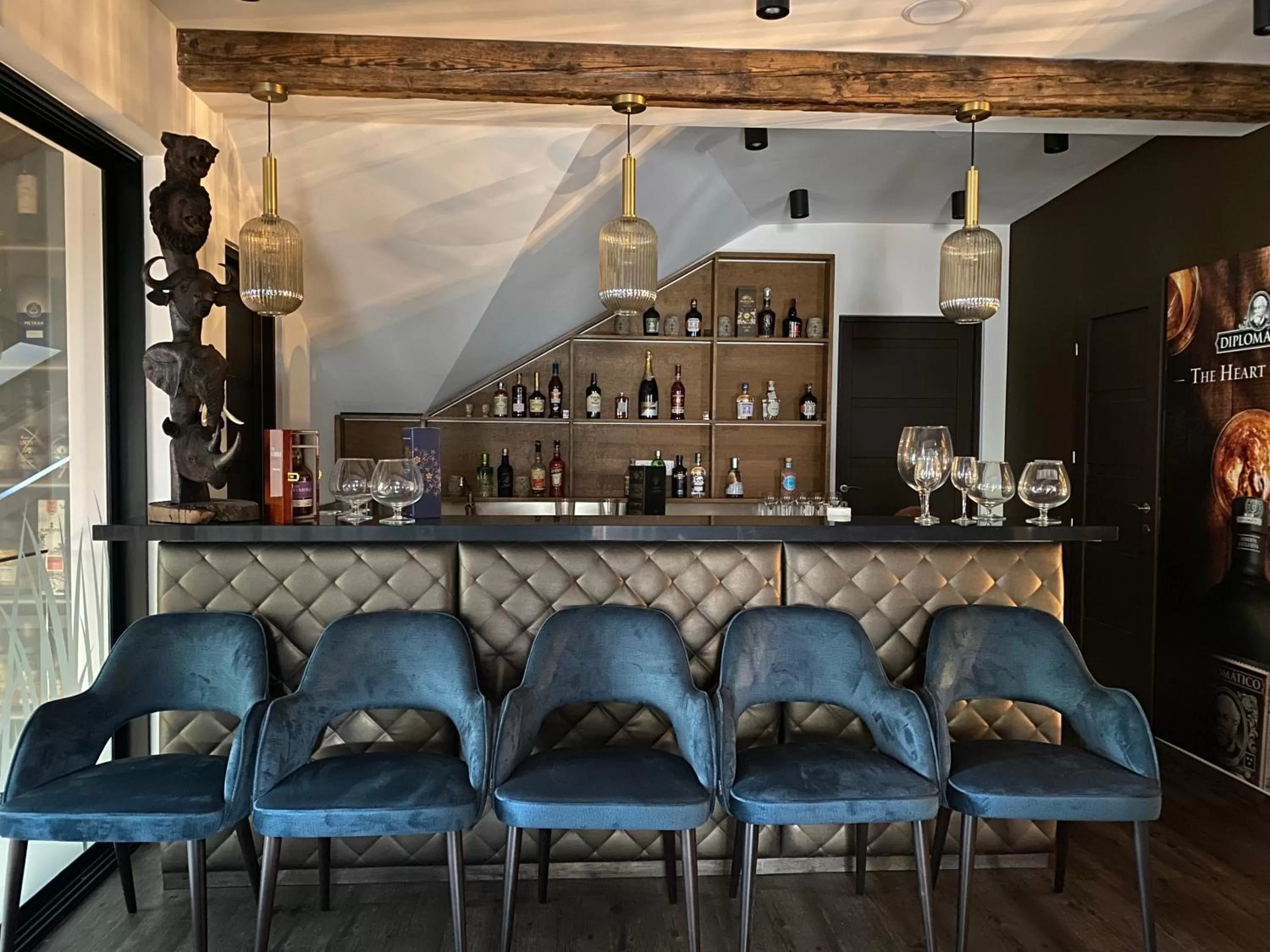 Property building in A Fogadó