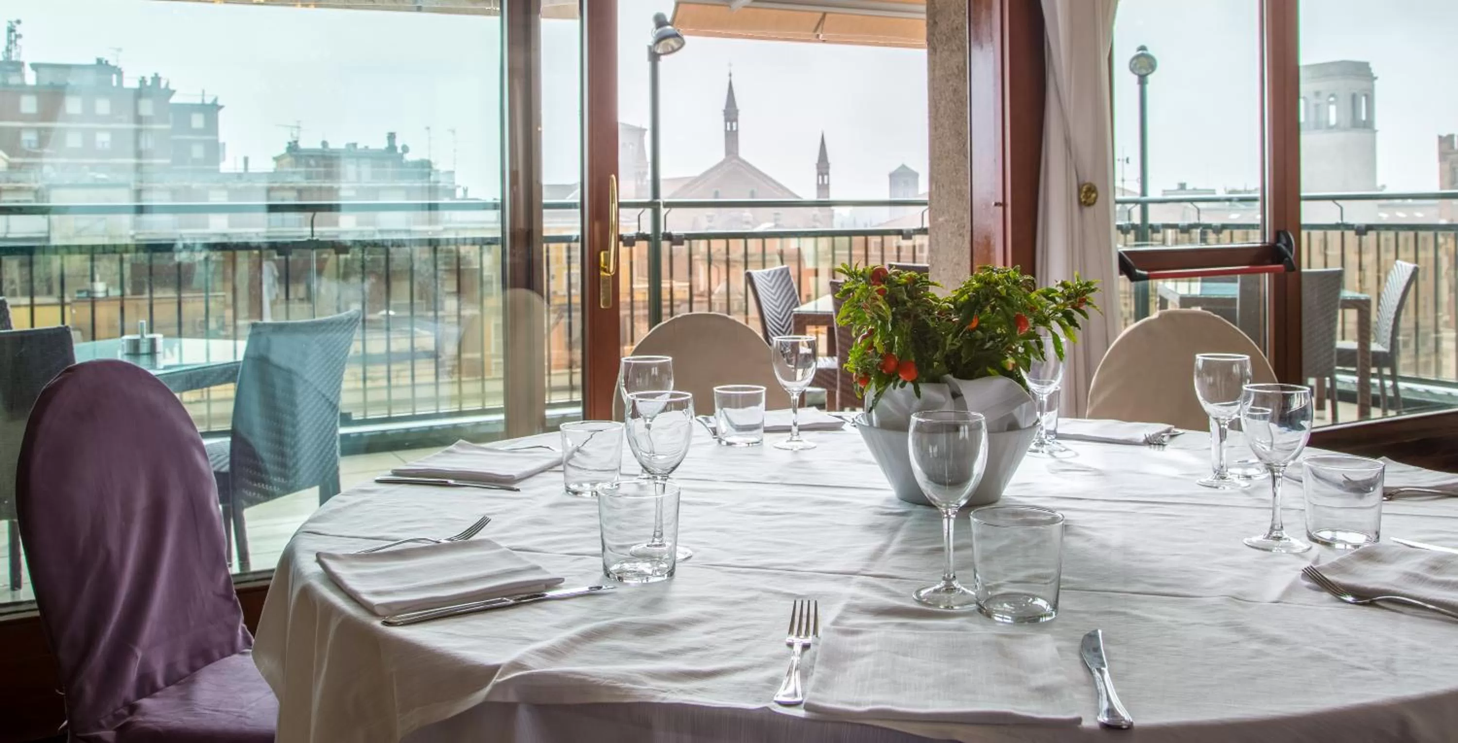 Restaurant/places to eat in Grande Albergo Roma
