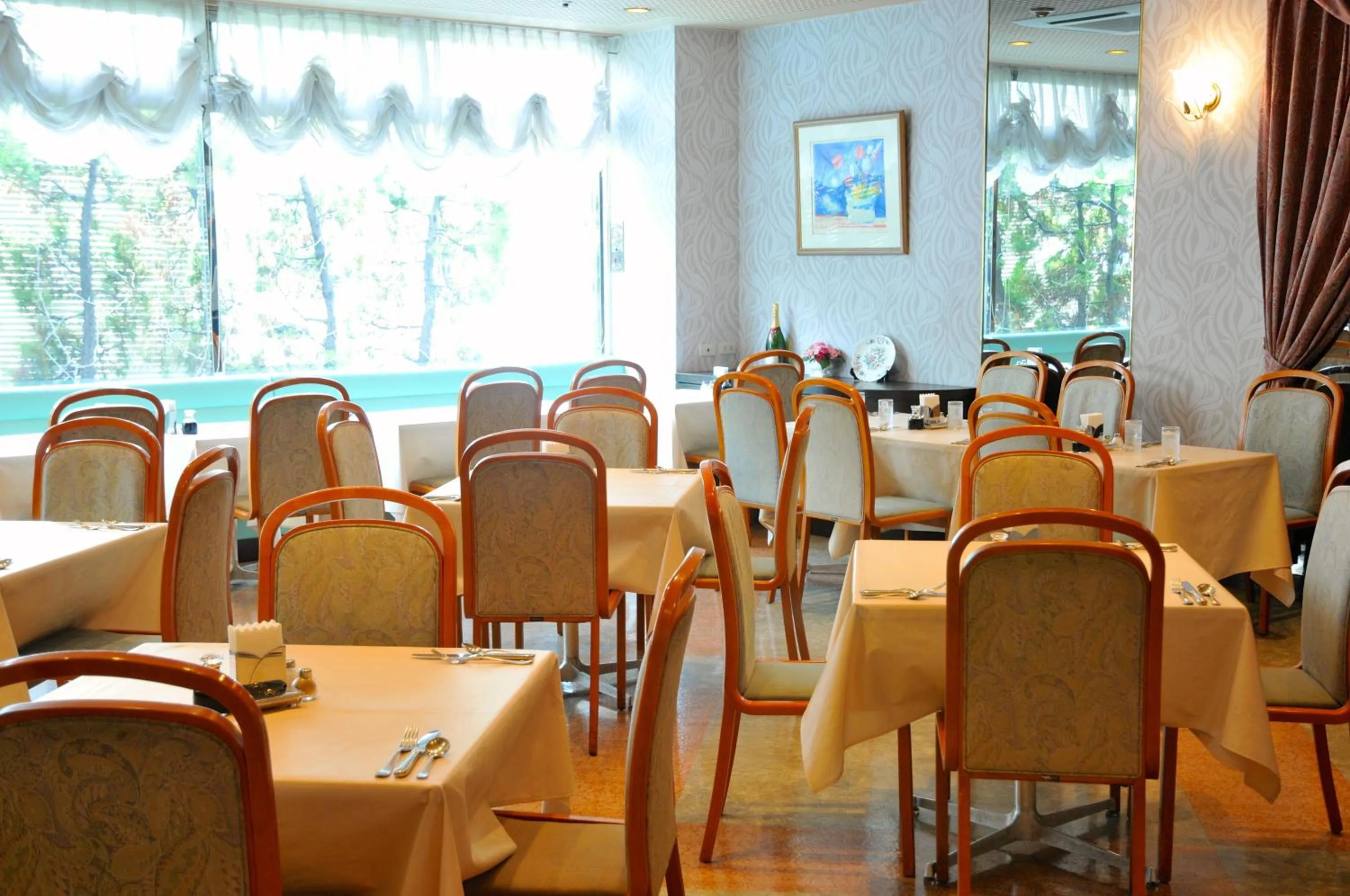 Restaurant/places to eat in Hotel Listel Shinjuku