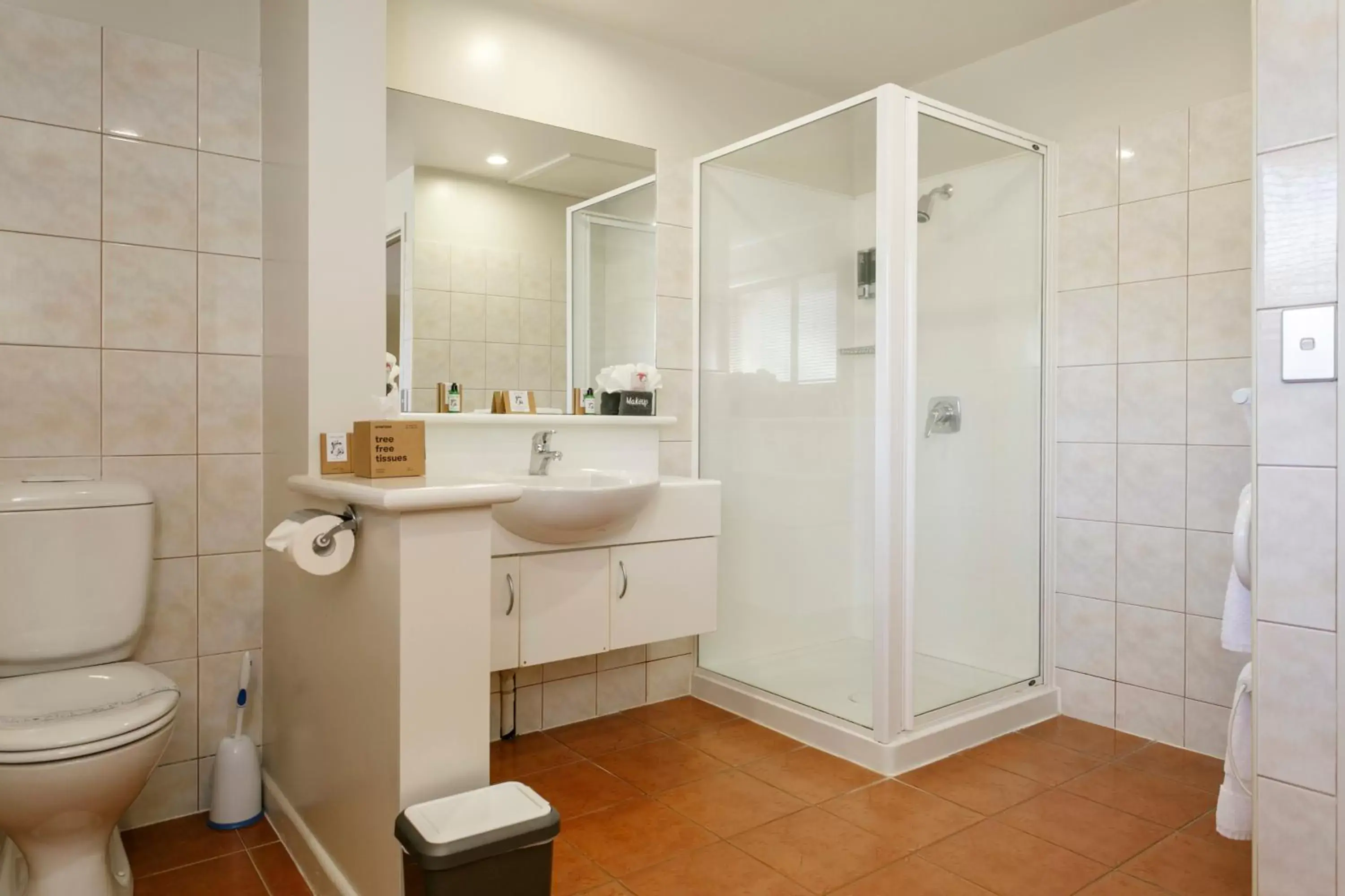 Bathroom in Baycrest Thermal Lodge