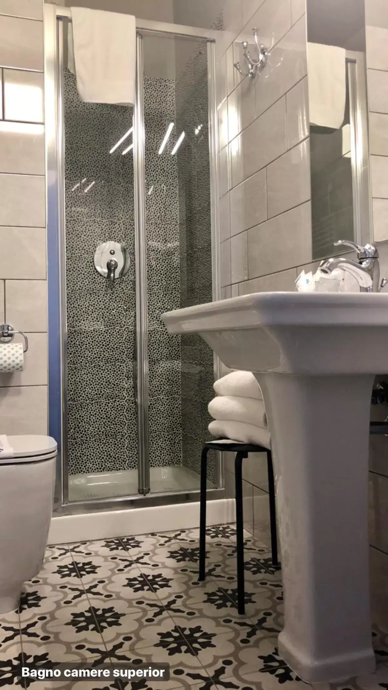 Bathroom in Hotel Ariston