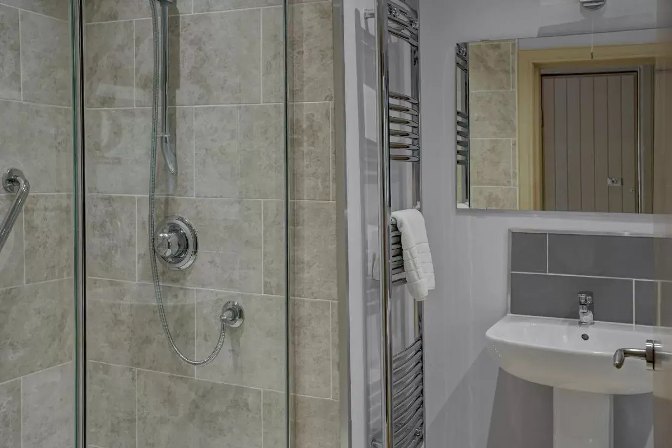 Bathroom in Philipburn Hotel, BW Signature Collection