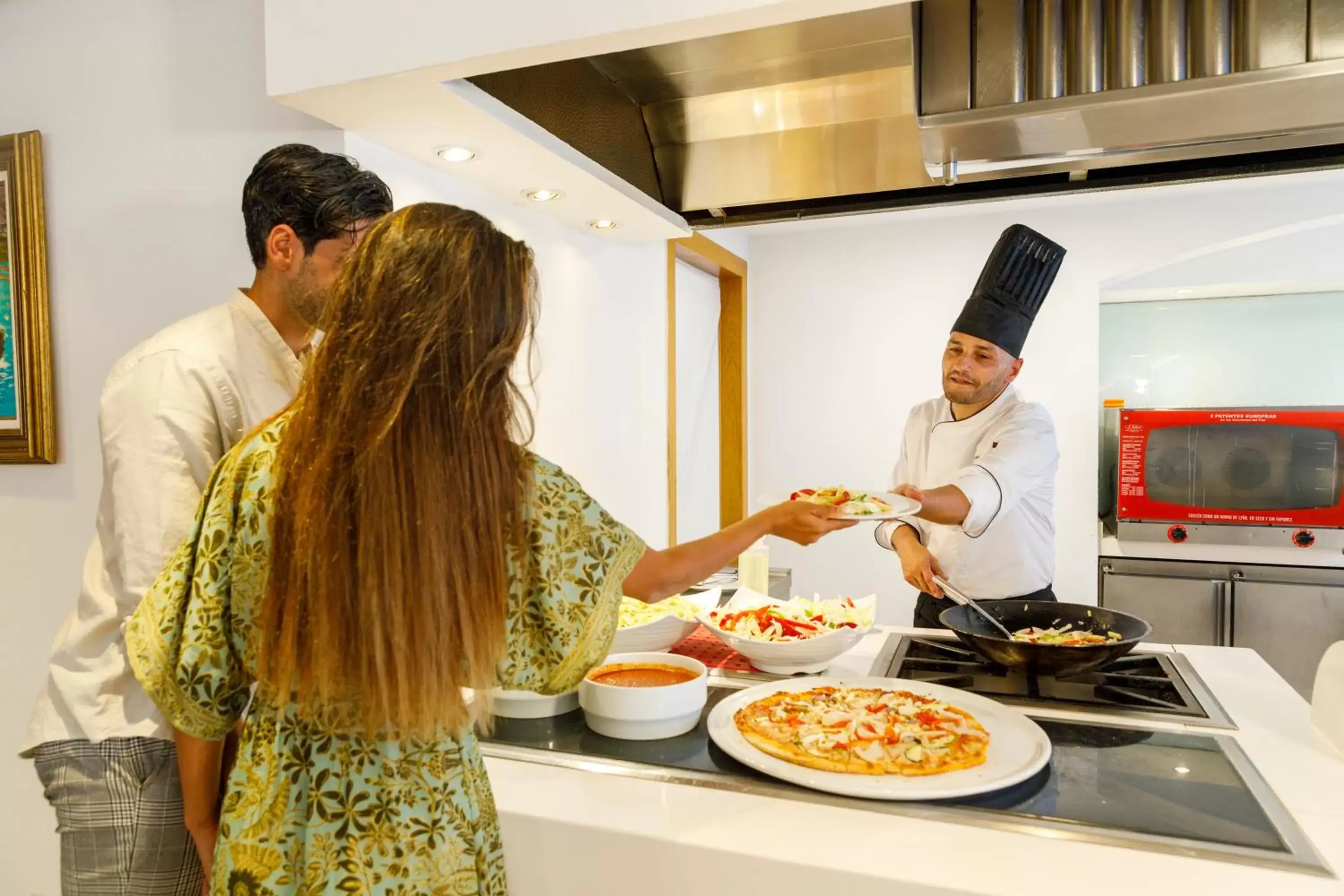 Restaurant/places to eat in CM Playa del Moro Restaurant/places to eat in CM Playa del Moro