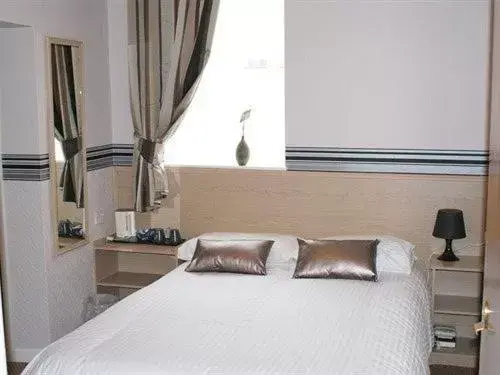 Bed in West Vale Villa