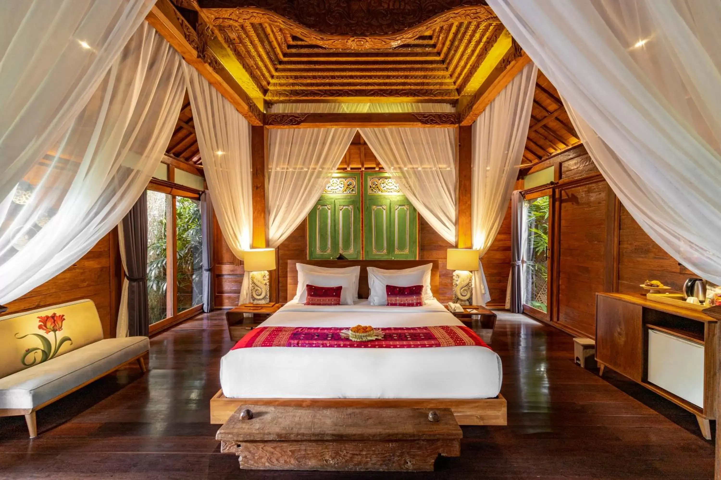 Bed in Ubud Valley Boutique Resort