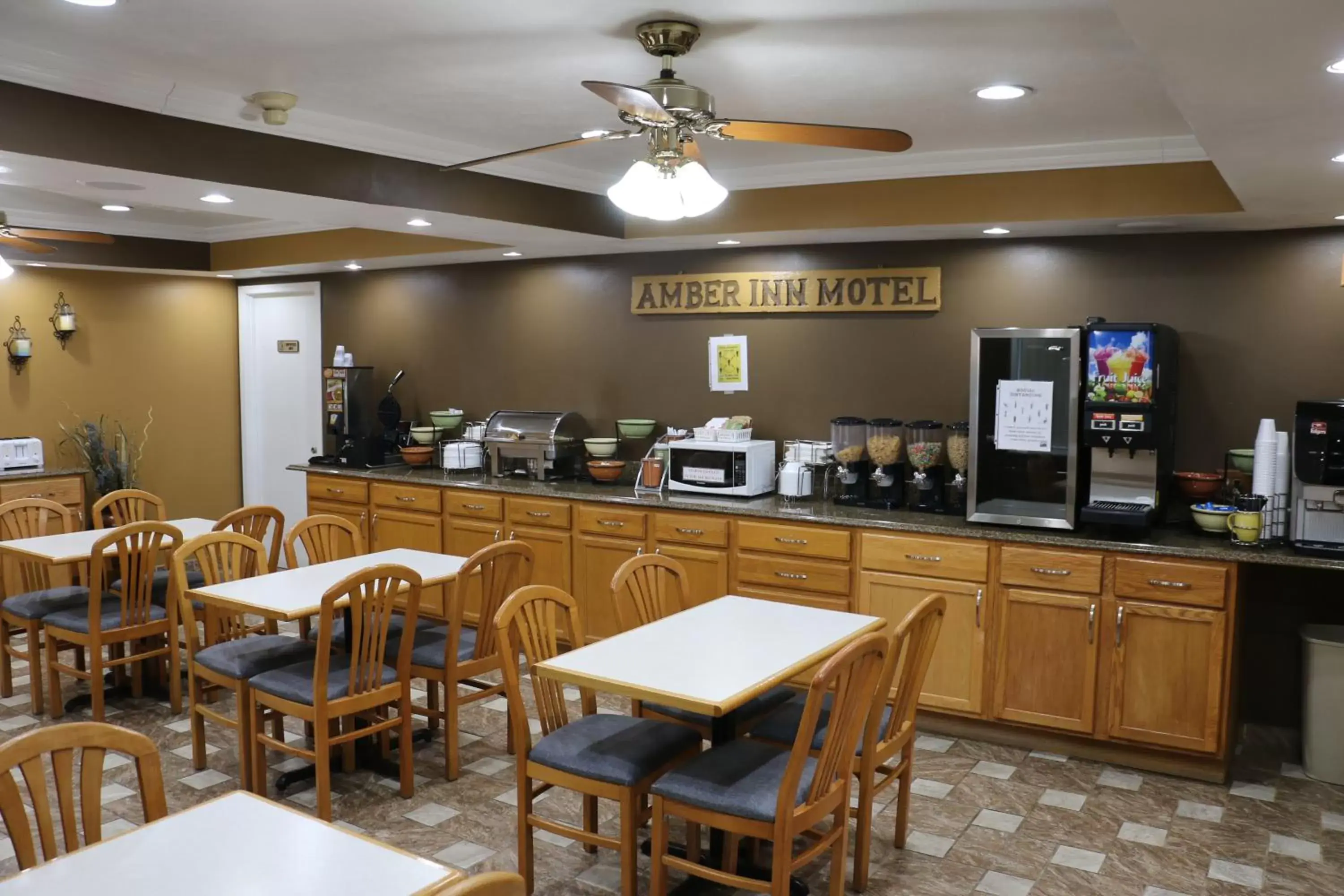 Breakfast, Restaurant/Places to Eat in Amber Inn