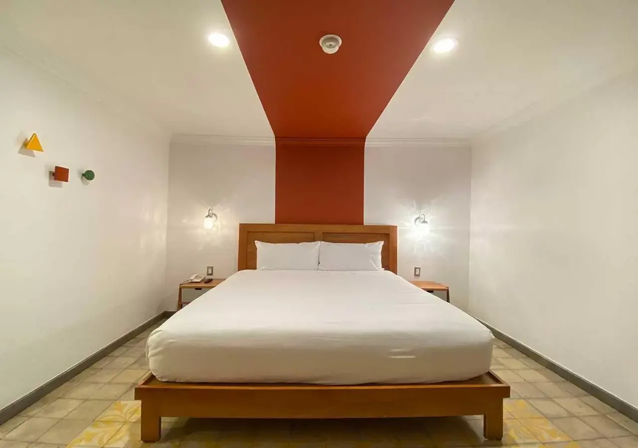 Bathroom, Bed in Hotel MX condesa