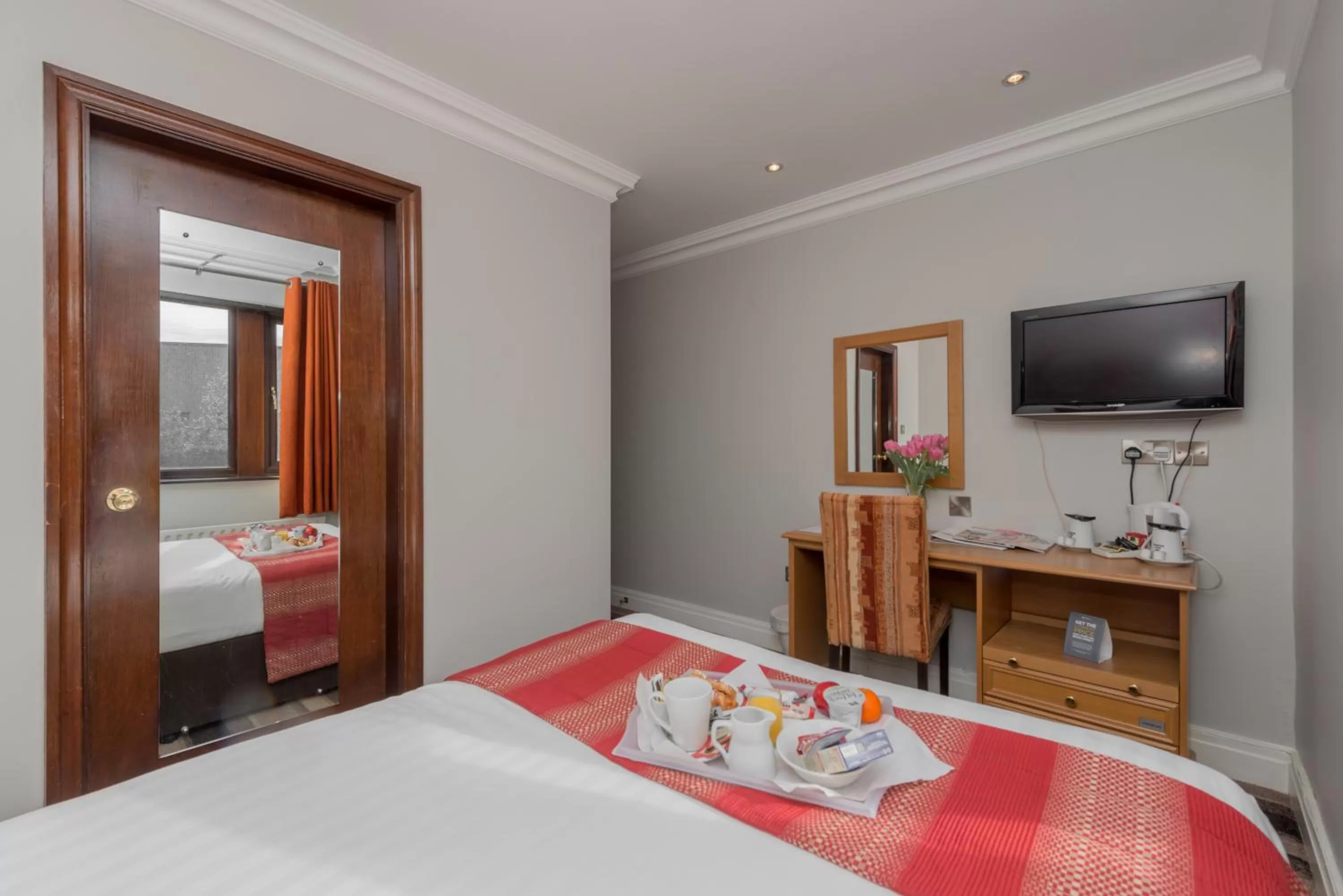 Bed in Best Western Bradford Guide Post Hotel