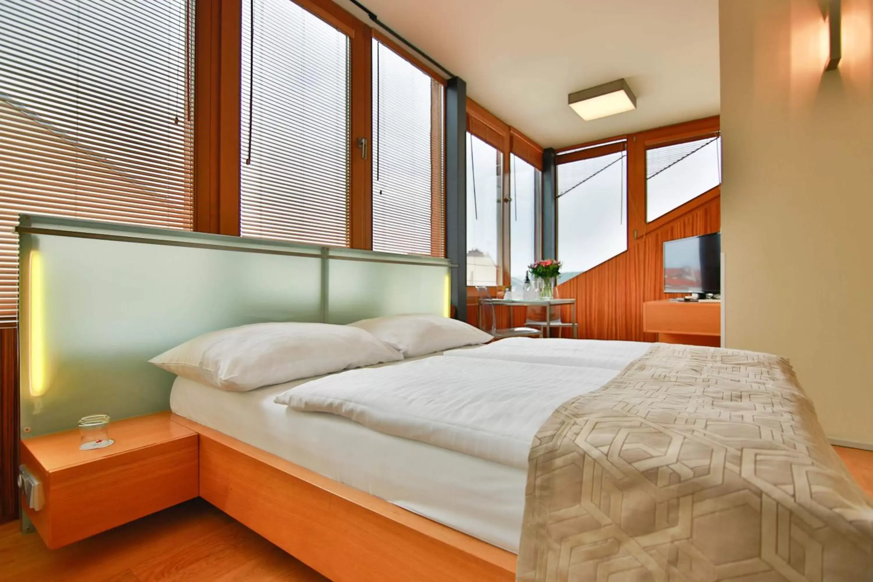 Deluxe double room with Prague castle view in Wenceslas Square Hotel - Czech Leading Hotels