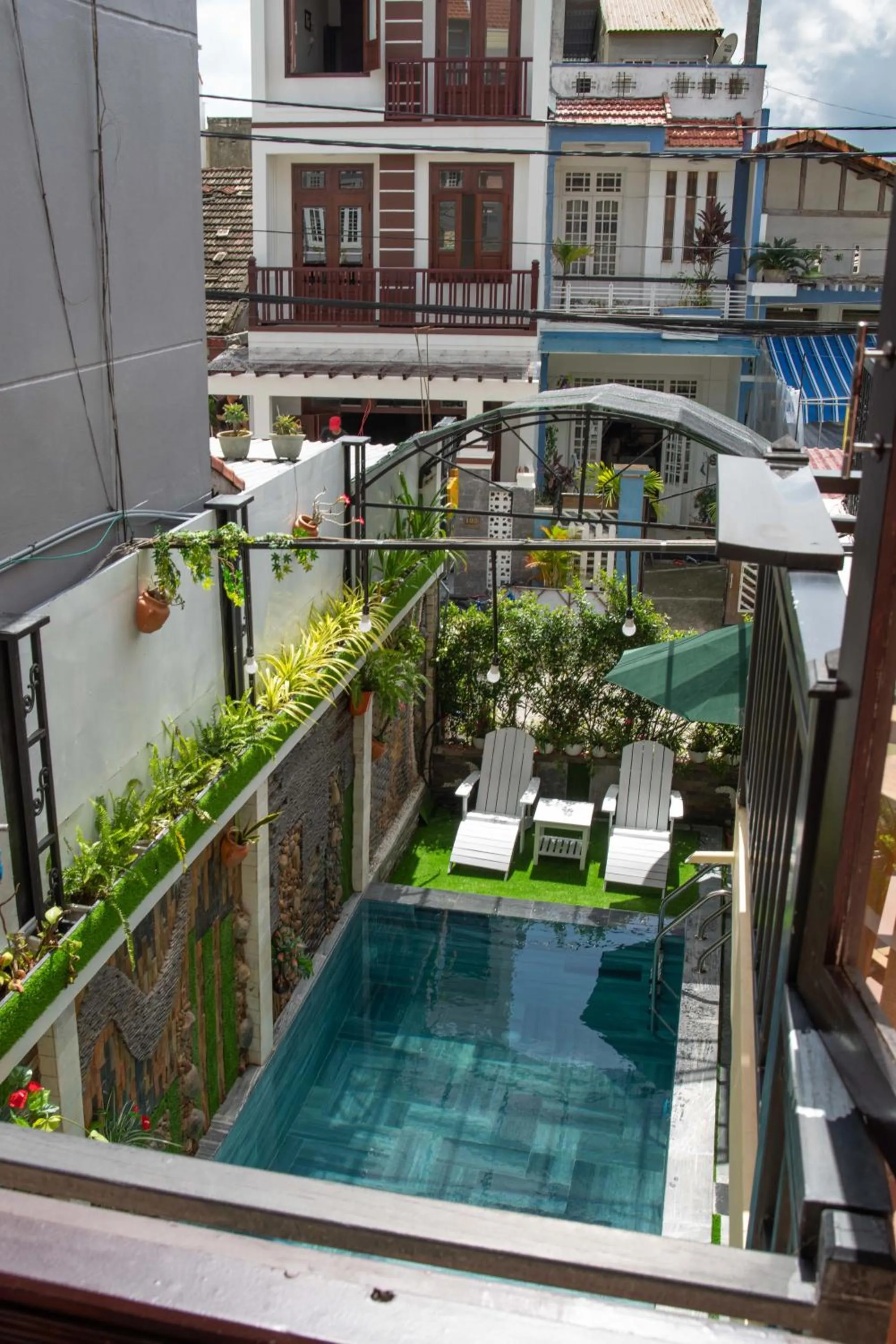 Swimming pool in Hoi An Ngo Homestay