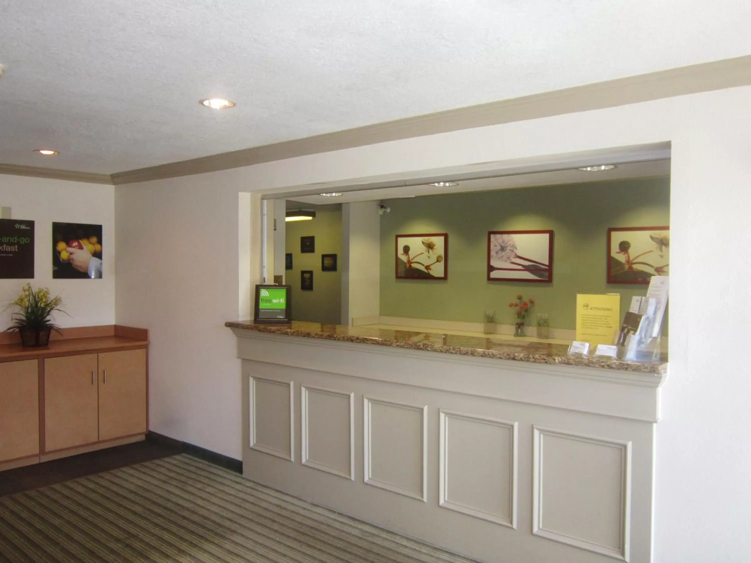 Lobby or reception, Lobby/Reception in Extended Stay America Suites - Jacksonville - Lenoir Avenue South