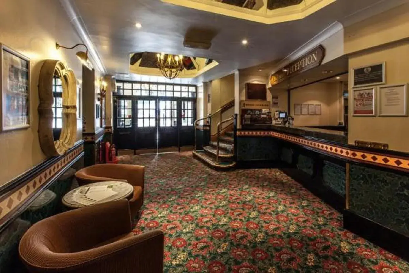 Lobby or reception, Lounge/Bar in Scarisbrick Hotel