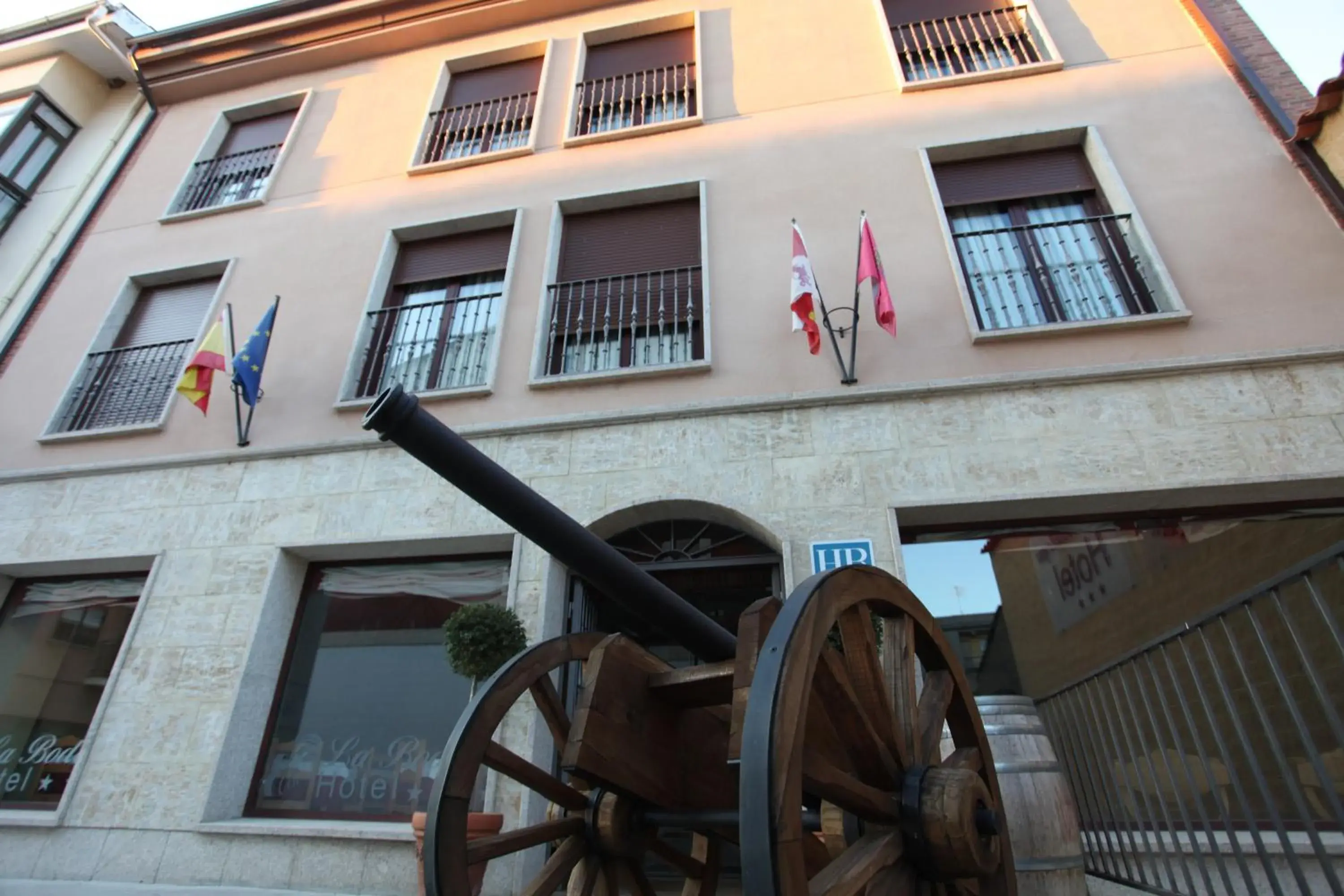 Lobby or reception, Property Building in Hotel La Bodega