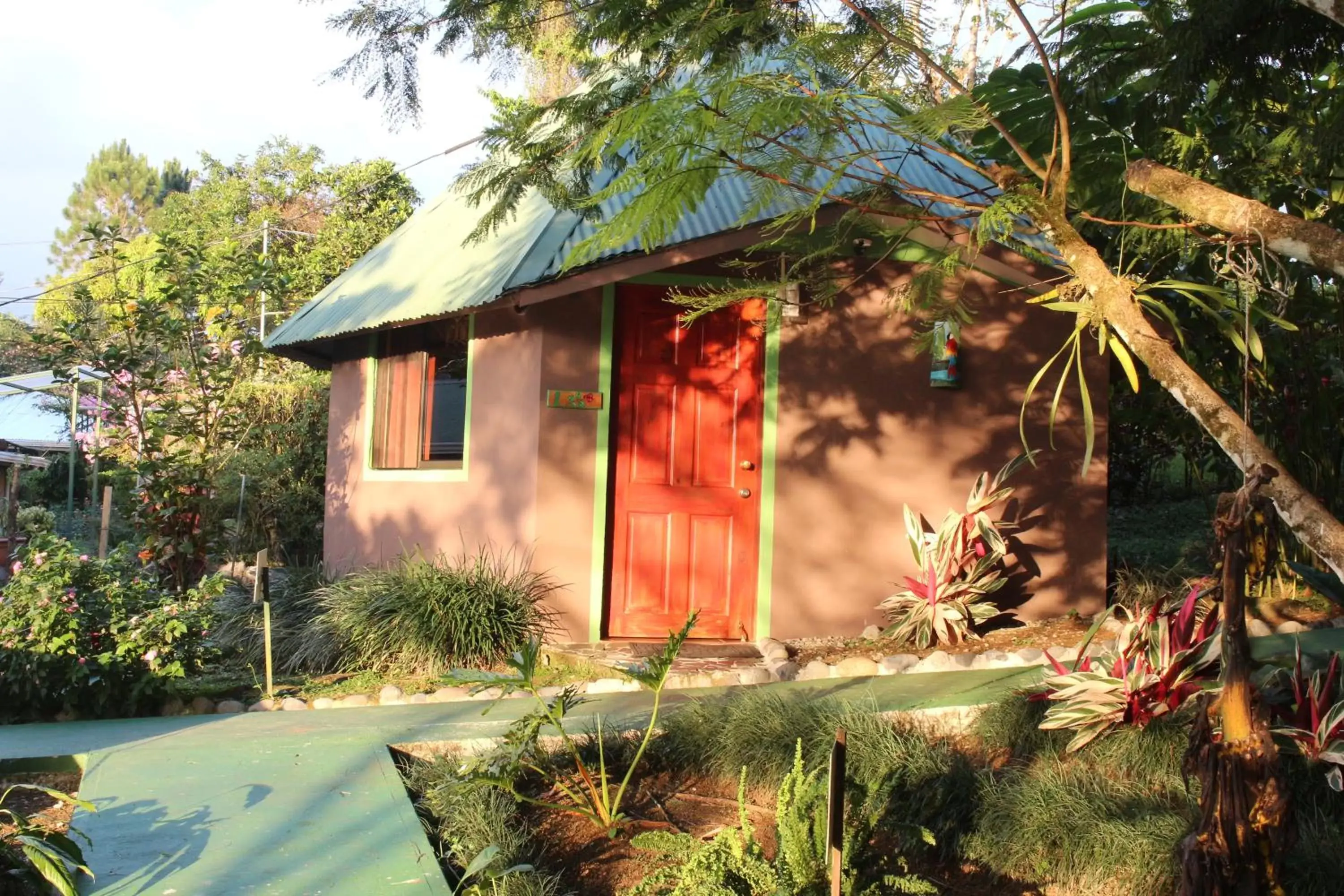 Triple Room with Garden View - single occupancy in Cabañas Green House Triple Room with Garden View - single occupancy in Cabañas Green House