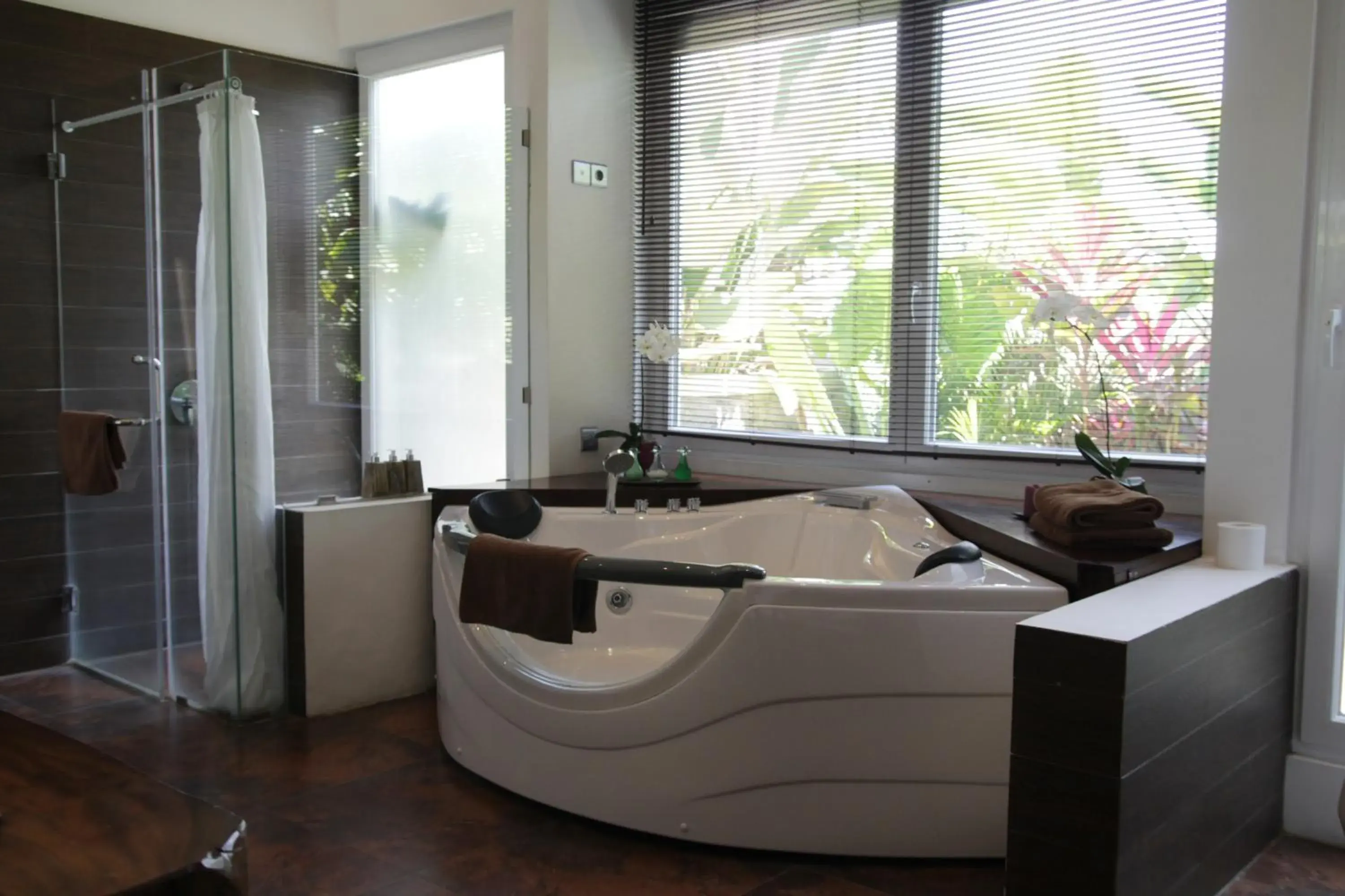 Bathroom in The Samara Villas & Restaurant