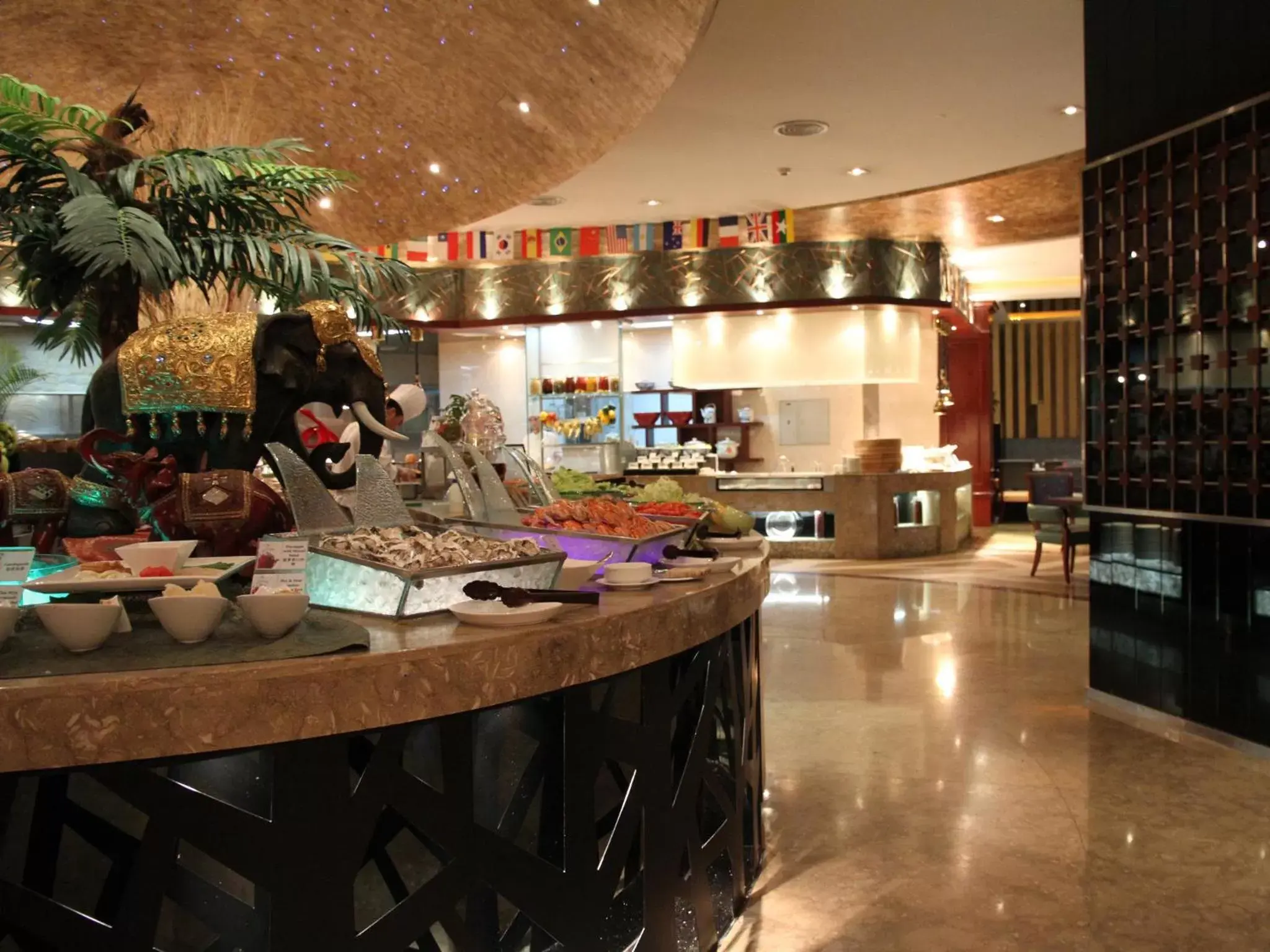 Lounge or bar in The Pavilion Hotel Shenzhen (Huaqiang NorthBusiness Zone) Lounge or bar in The Pavilion Hotel Shenzhen (Huaqiang NorthBusiness Zone)