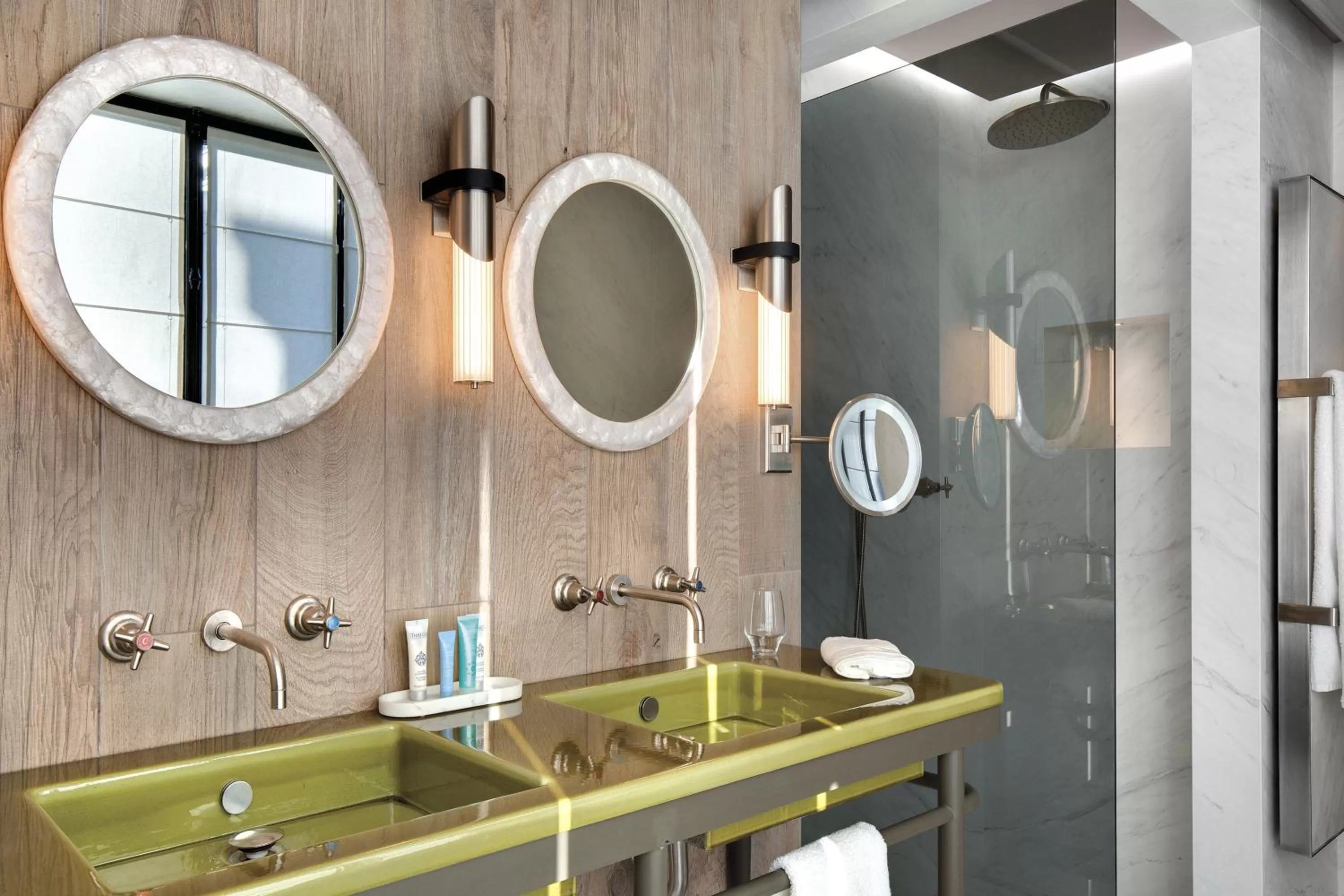 Bathroom in La Demeure Montaigne