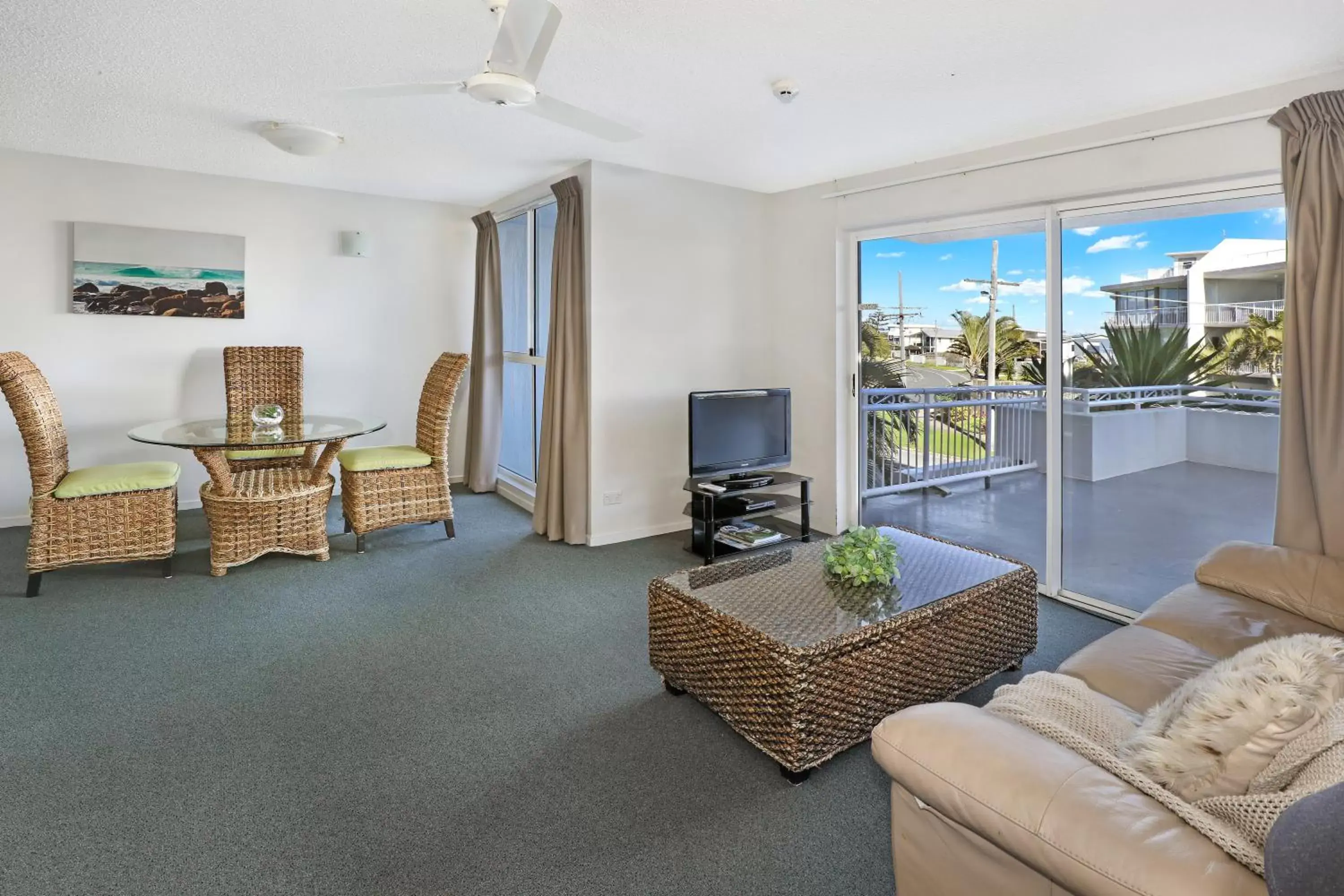 Living room, Seating Area in Beachside Resort Kawana Waters