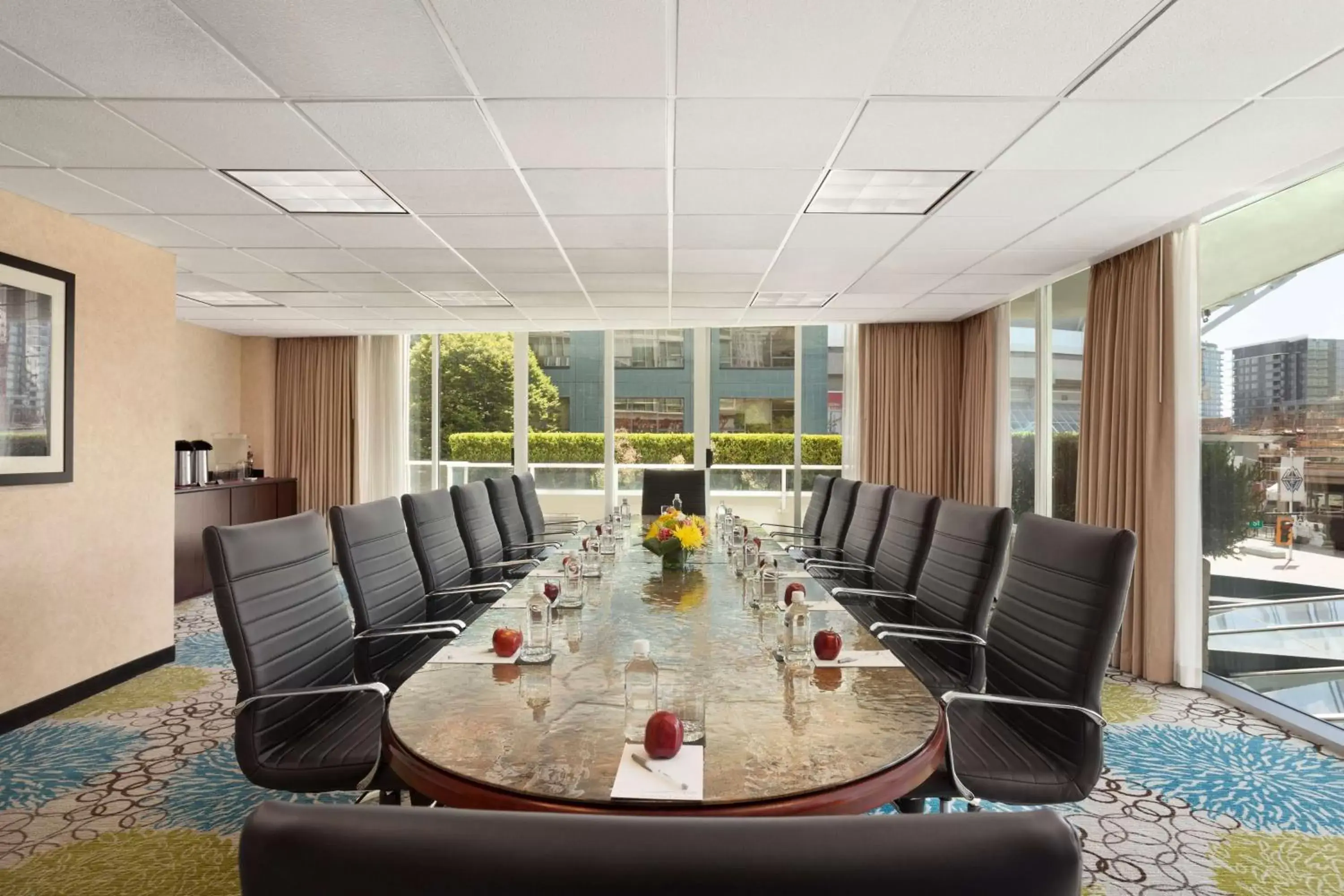 Meeting/conference room in Hampton Inn & Suites, by Hilton - Vancouver Downtown