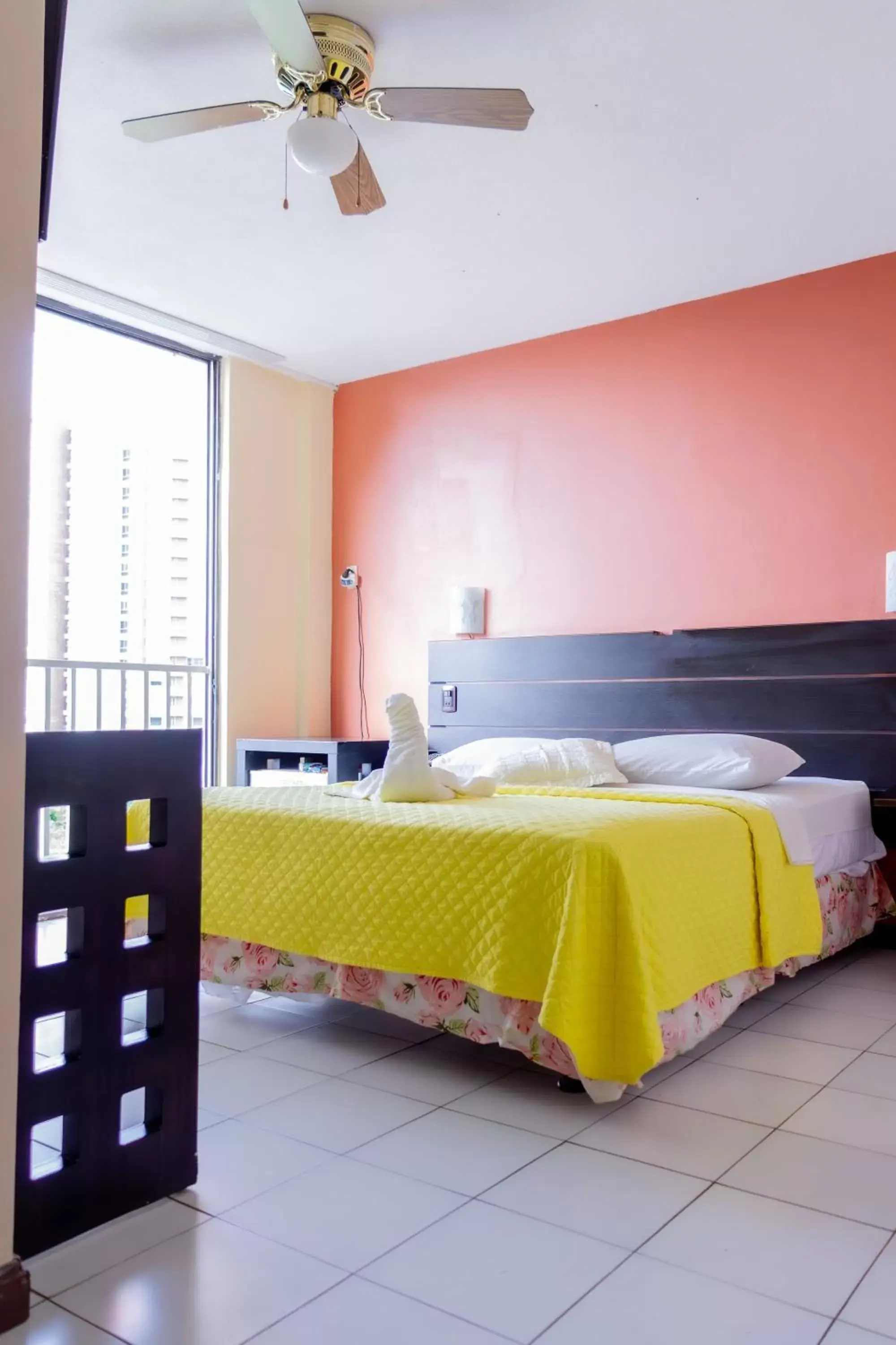 Deluxe Double Room - single occupancy in Hostal Antares Deluxe Double Room - single occupancy in Hostal Antares