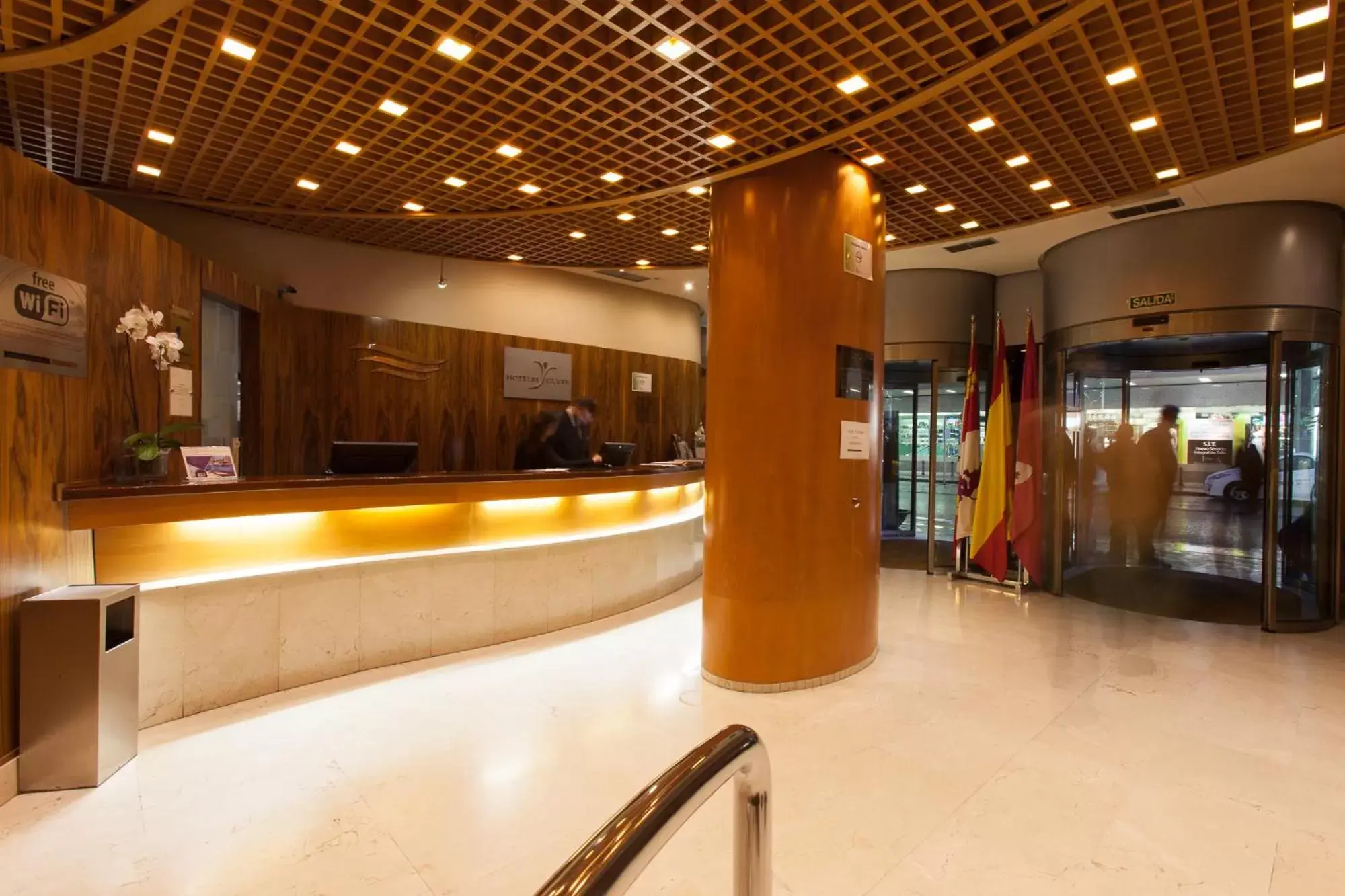 Lobby or reception in Silken Luis de León Lobby or reception in Silken Luis de León