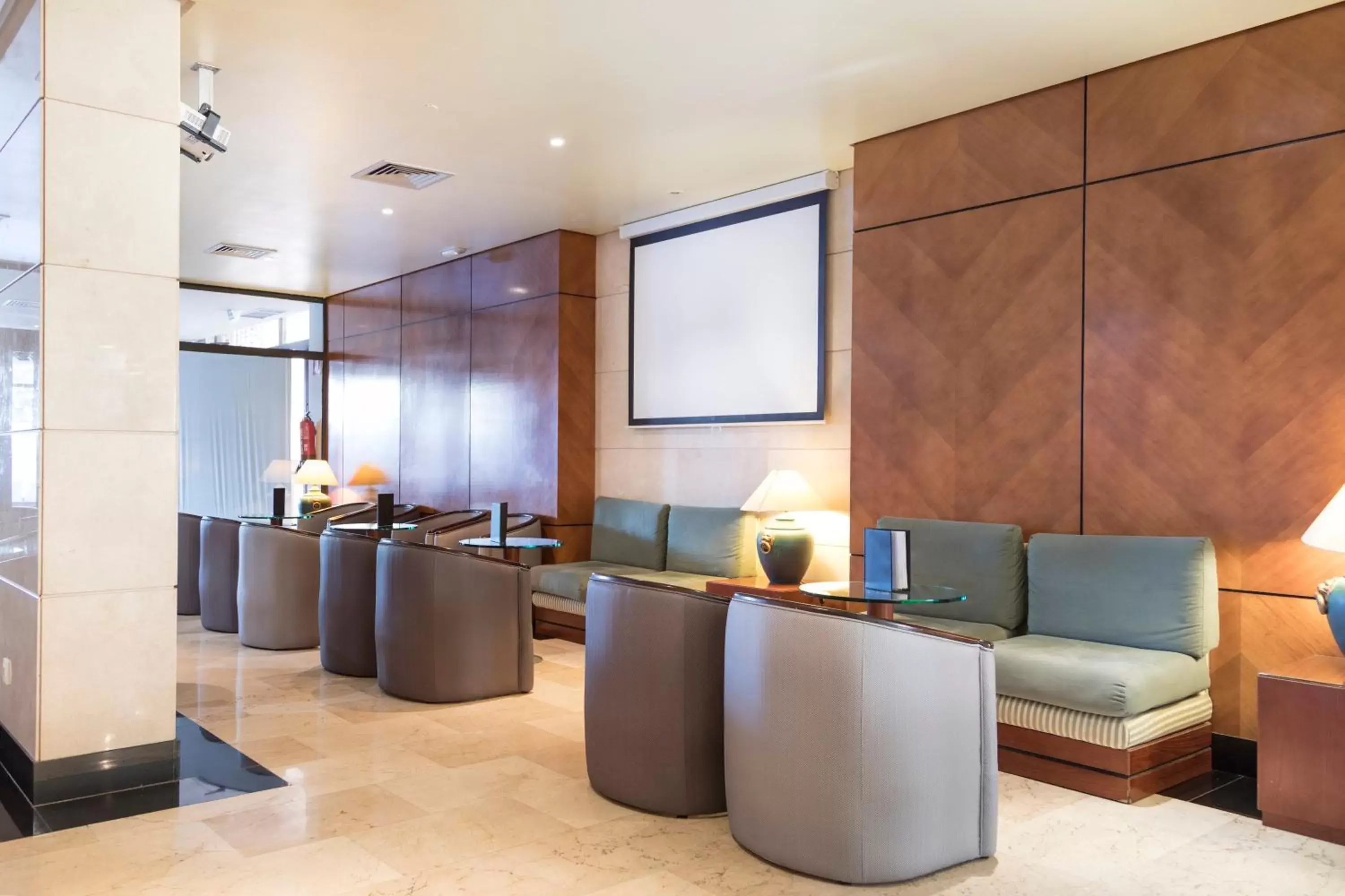 Lounge or bar in Be Live Experience Orotava Lounge or bar in Be Live Experience Orotava