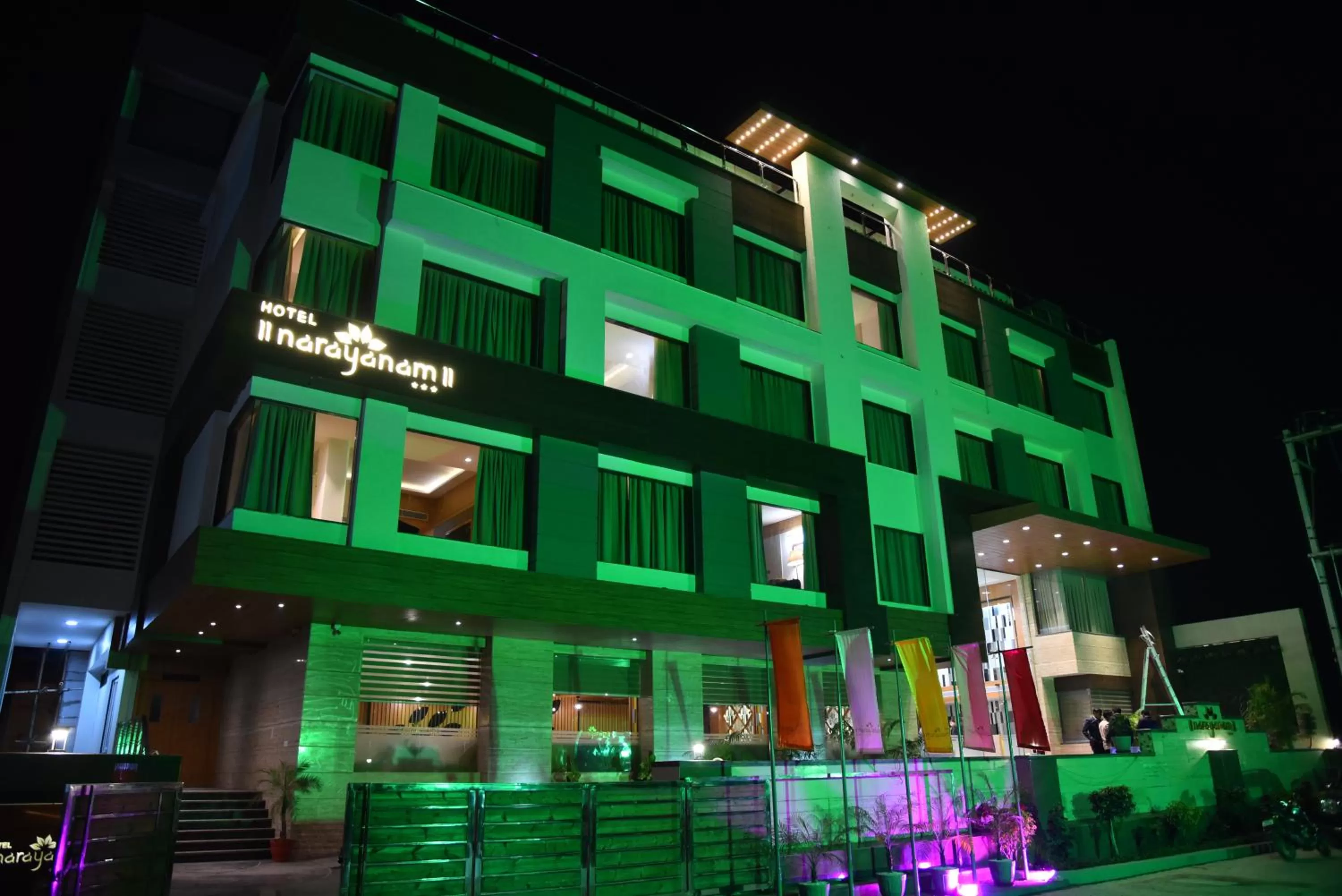 Property building in Narayanam